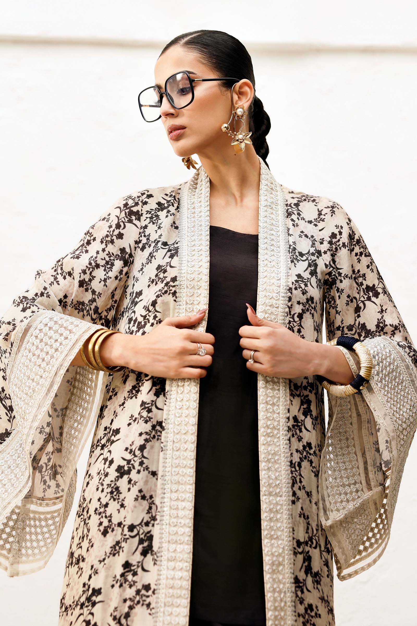 3 Piece Embroidered Bamberg Raw Silk Suit - Image 4