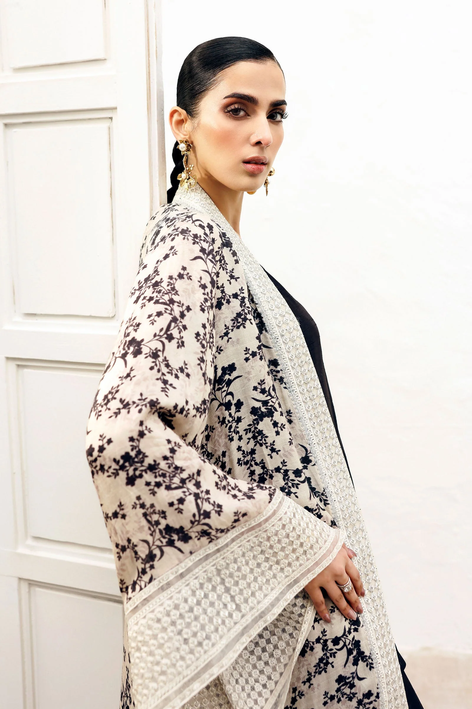 3 Piece Embroidered Bamberg Raw Silk Suit - Image 5