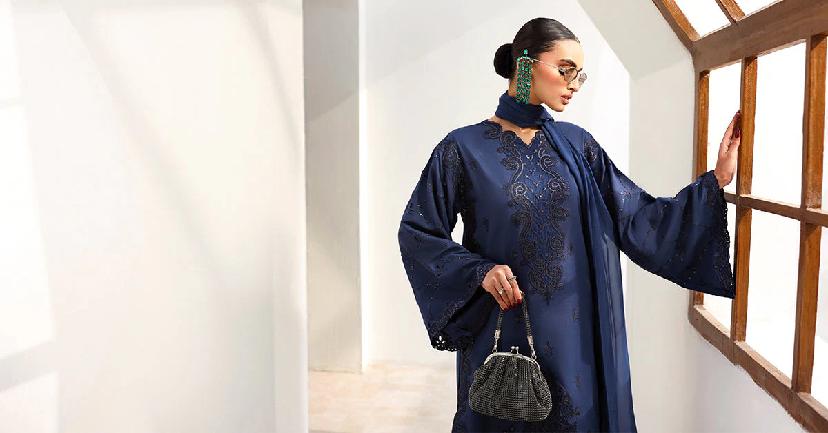 3 Piece Embroidered Raw Silk Suit - Image 6