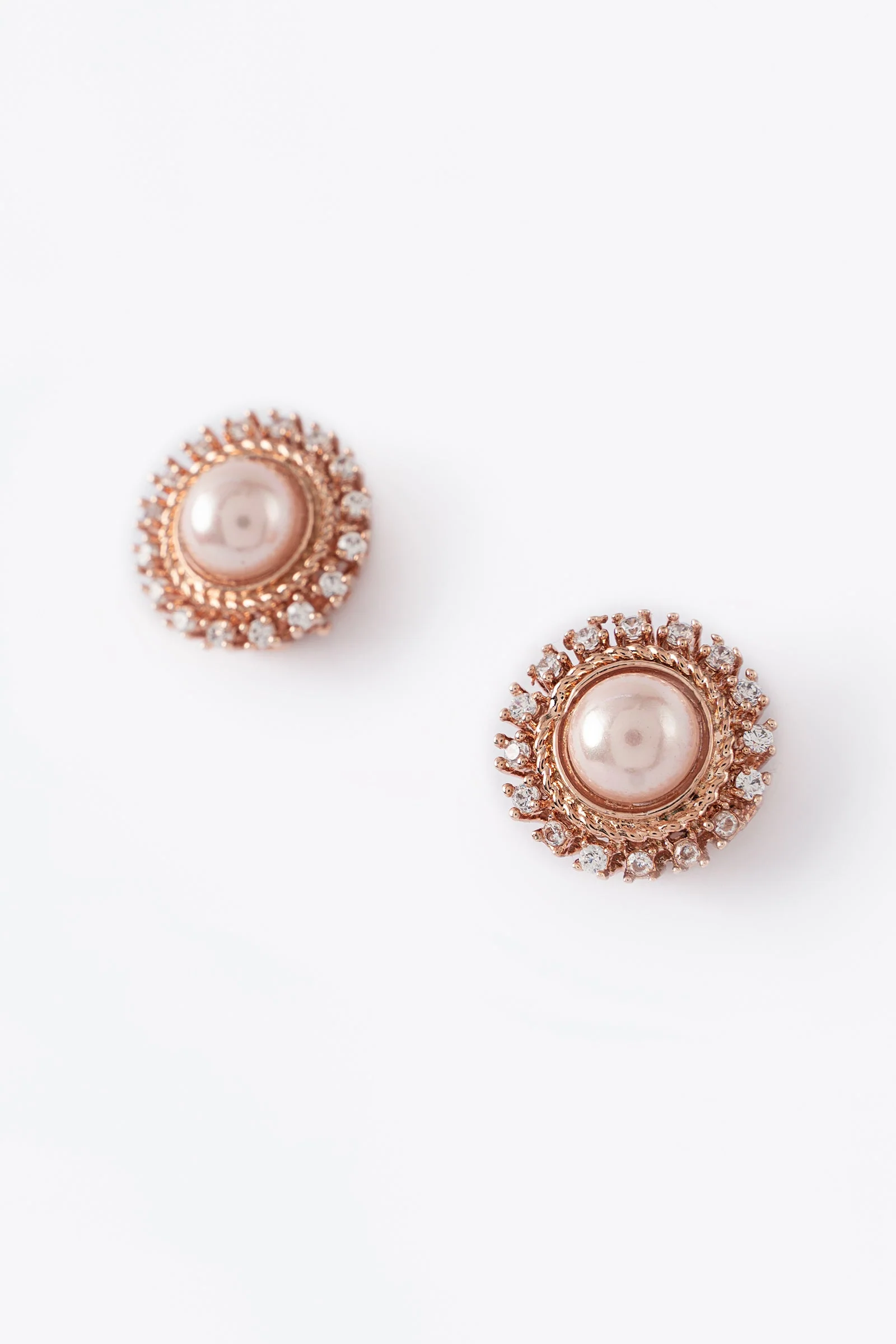Pearl Studs - Image 4