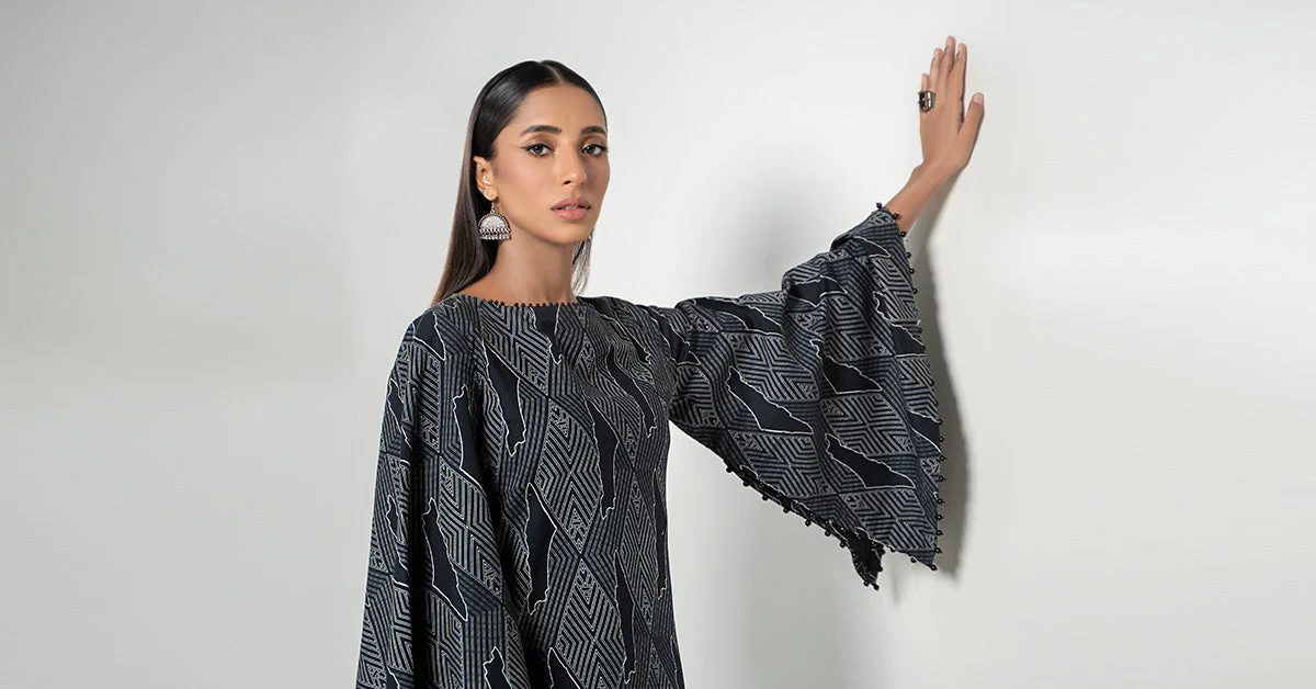 3 Piece Printed Lawn Suit - Image 8