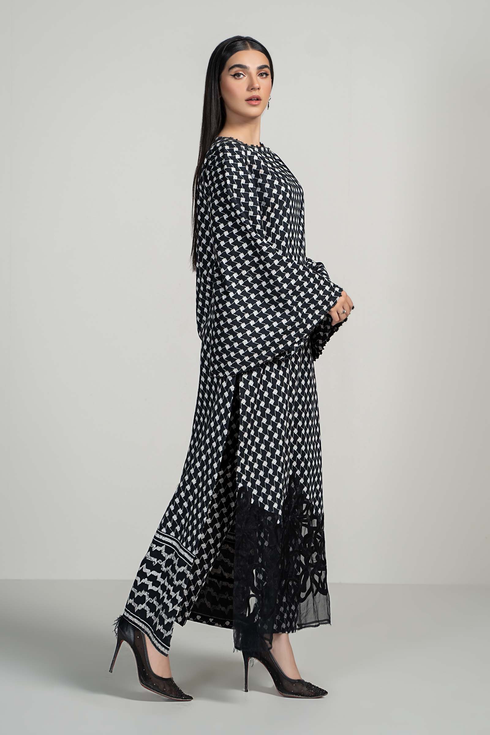 3 Piece Printed Lawn Suit - Image 5
