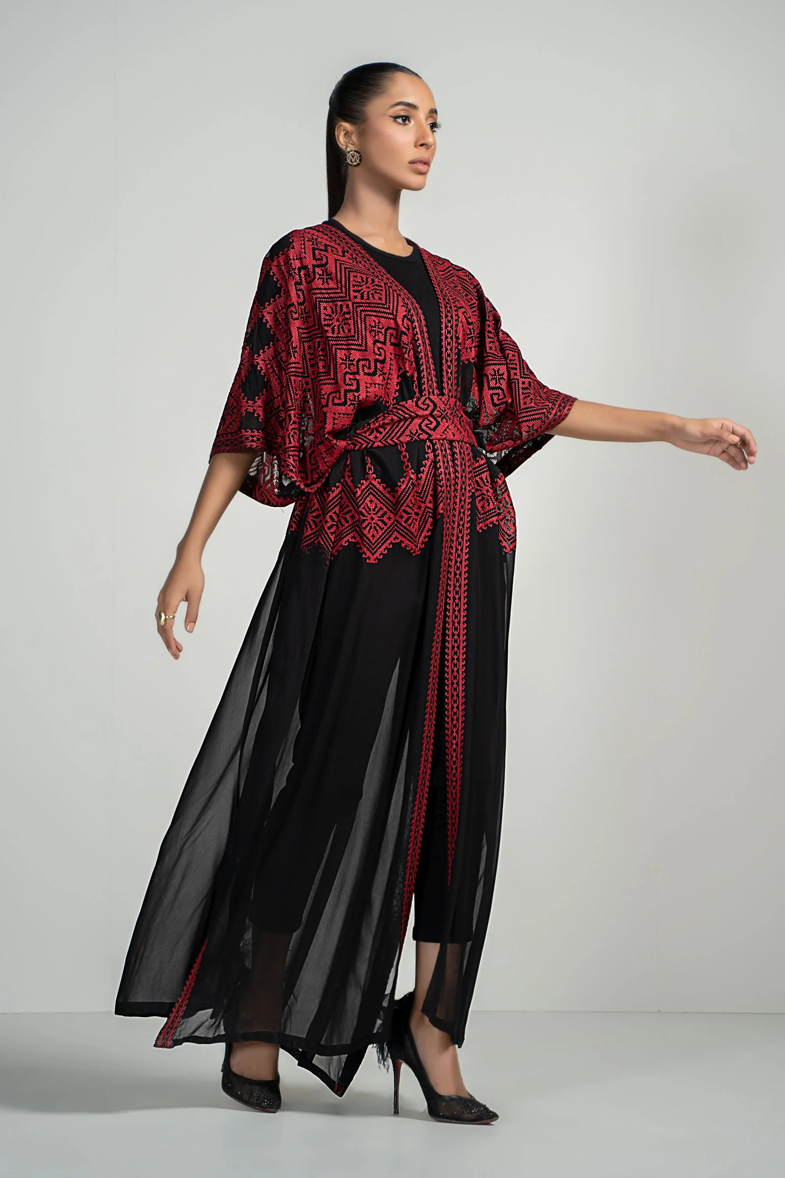 Embroidered Georgette Kaftan - Image 5