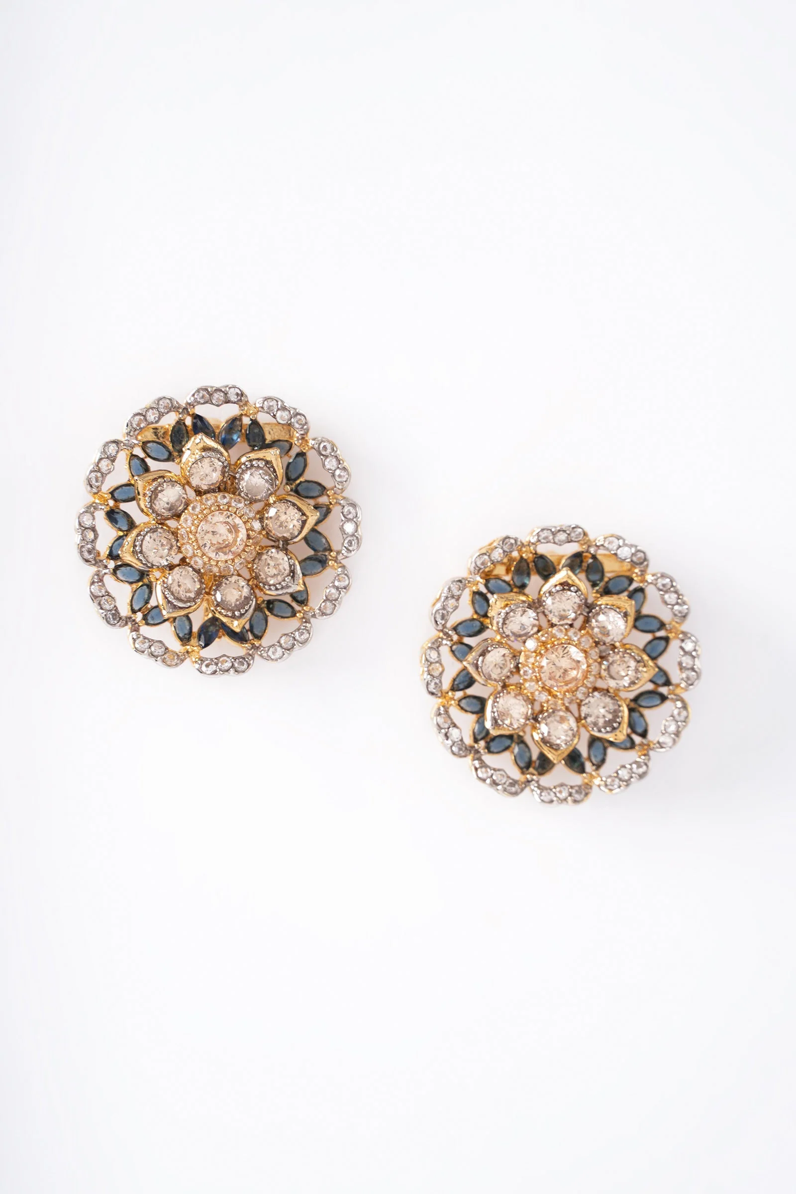 Riha Studs - Image 2