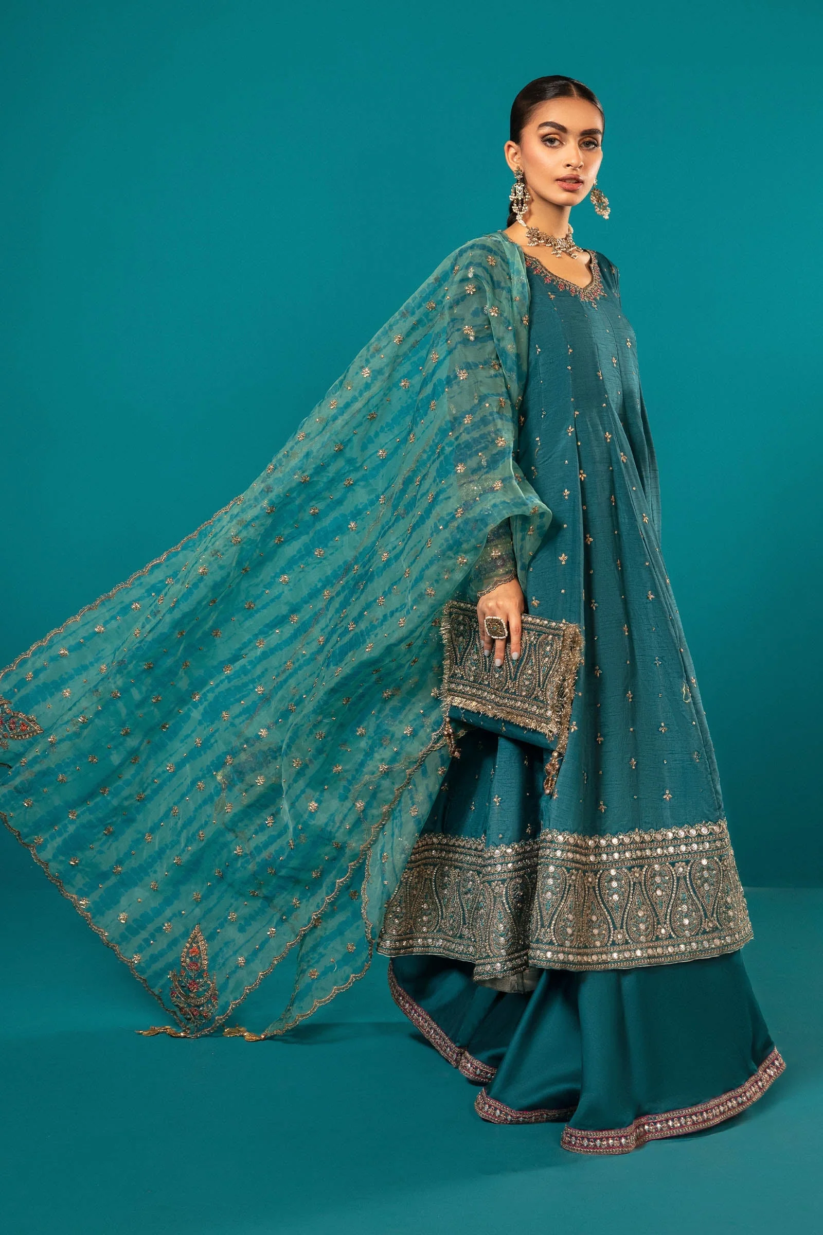 3 Piece Embroidered Suit - Image 7