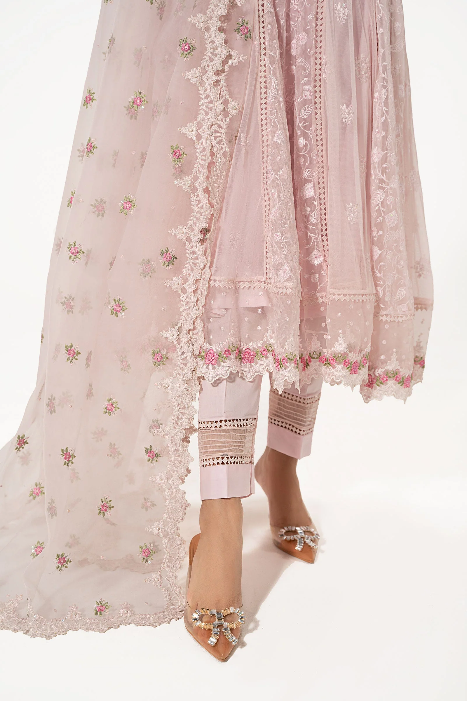 3 Piece Embroidered Suit - Image 9