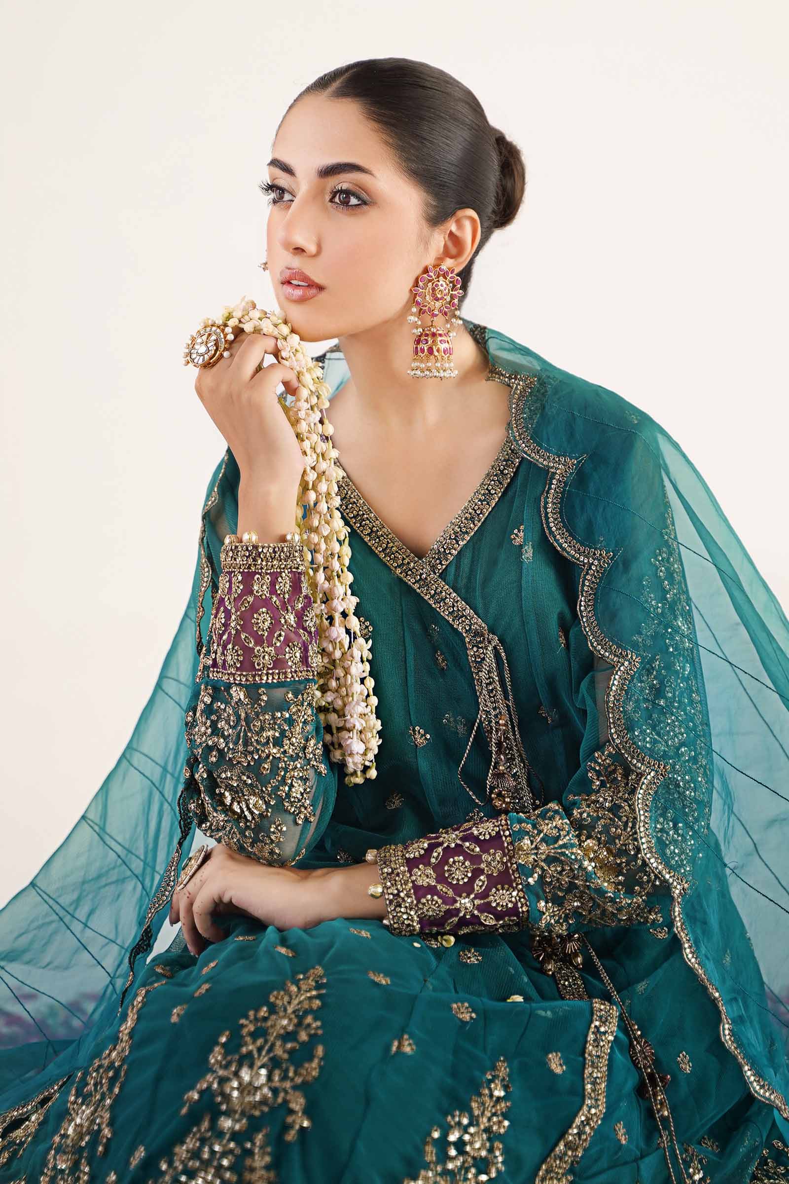 3 Piece Embroidered Net Suit - Image 4