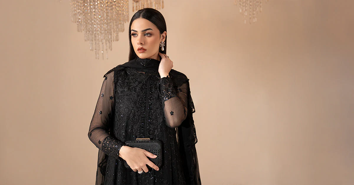 3 Piece Embroidered Chiffon Suit - Image 9