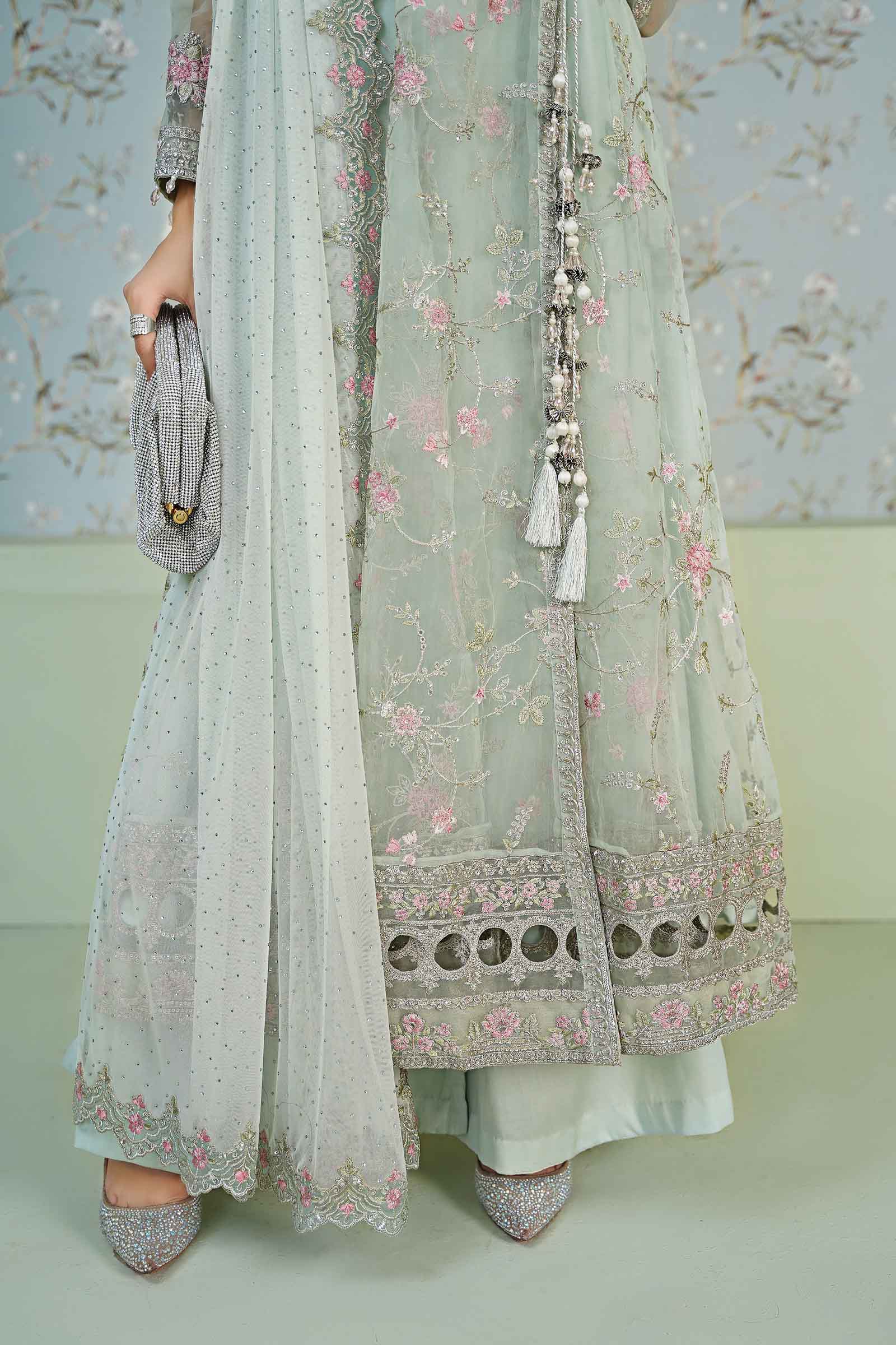 3 Piece Embroidered Organza Suit - Image 3