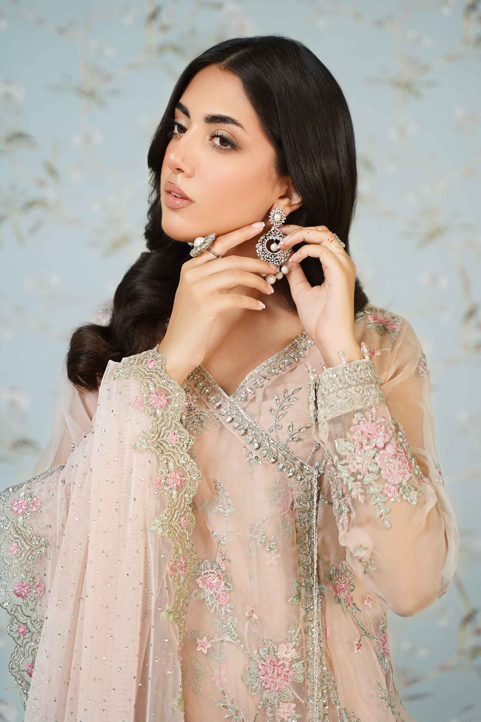 3 Piece Embroidered Organza Suit - Image 3