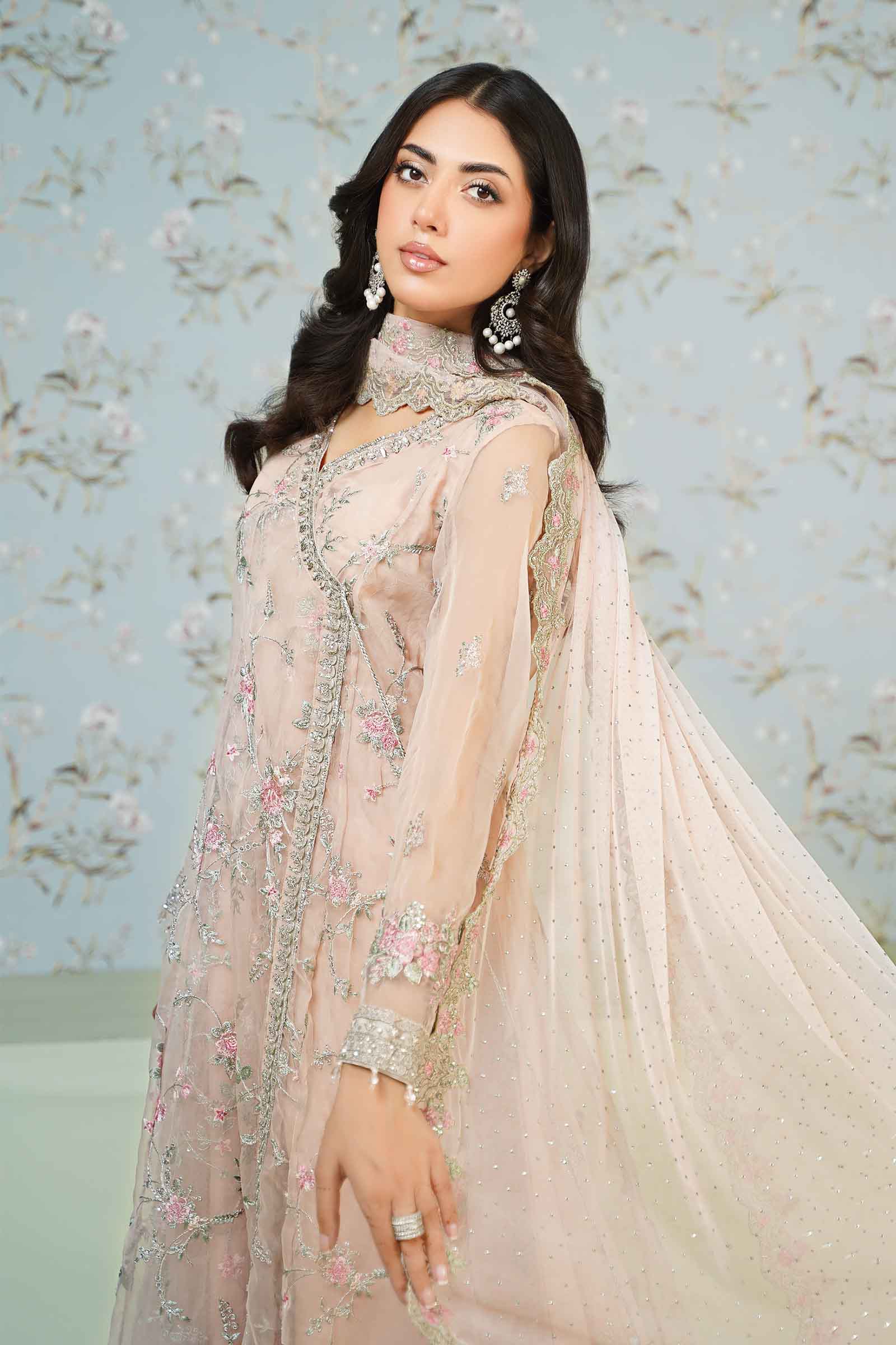 3 Piece Embroidered Organza Suit - Image 4