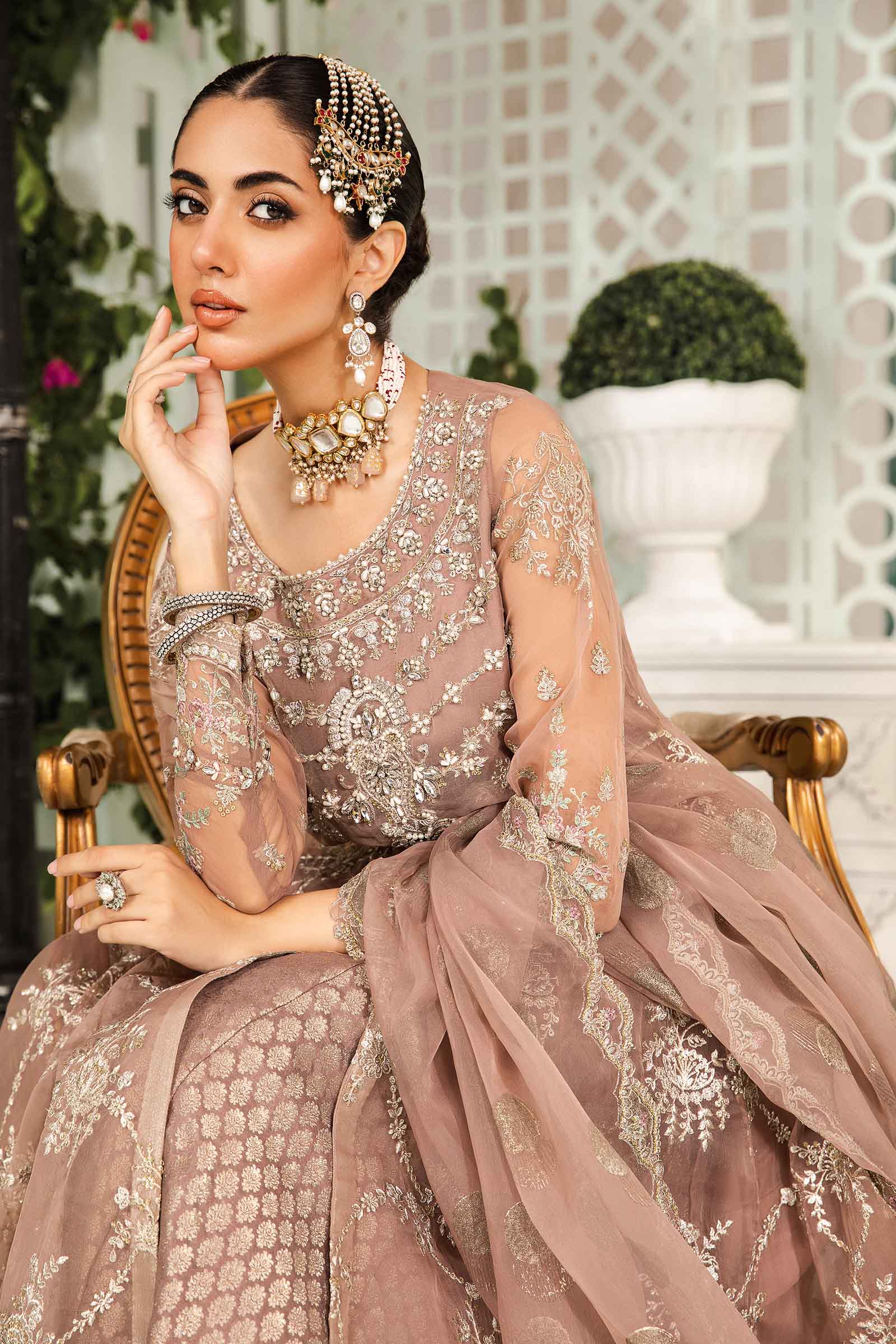 3 Piece Embroidered Organza Suit - Image 3