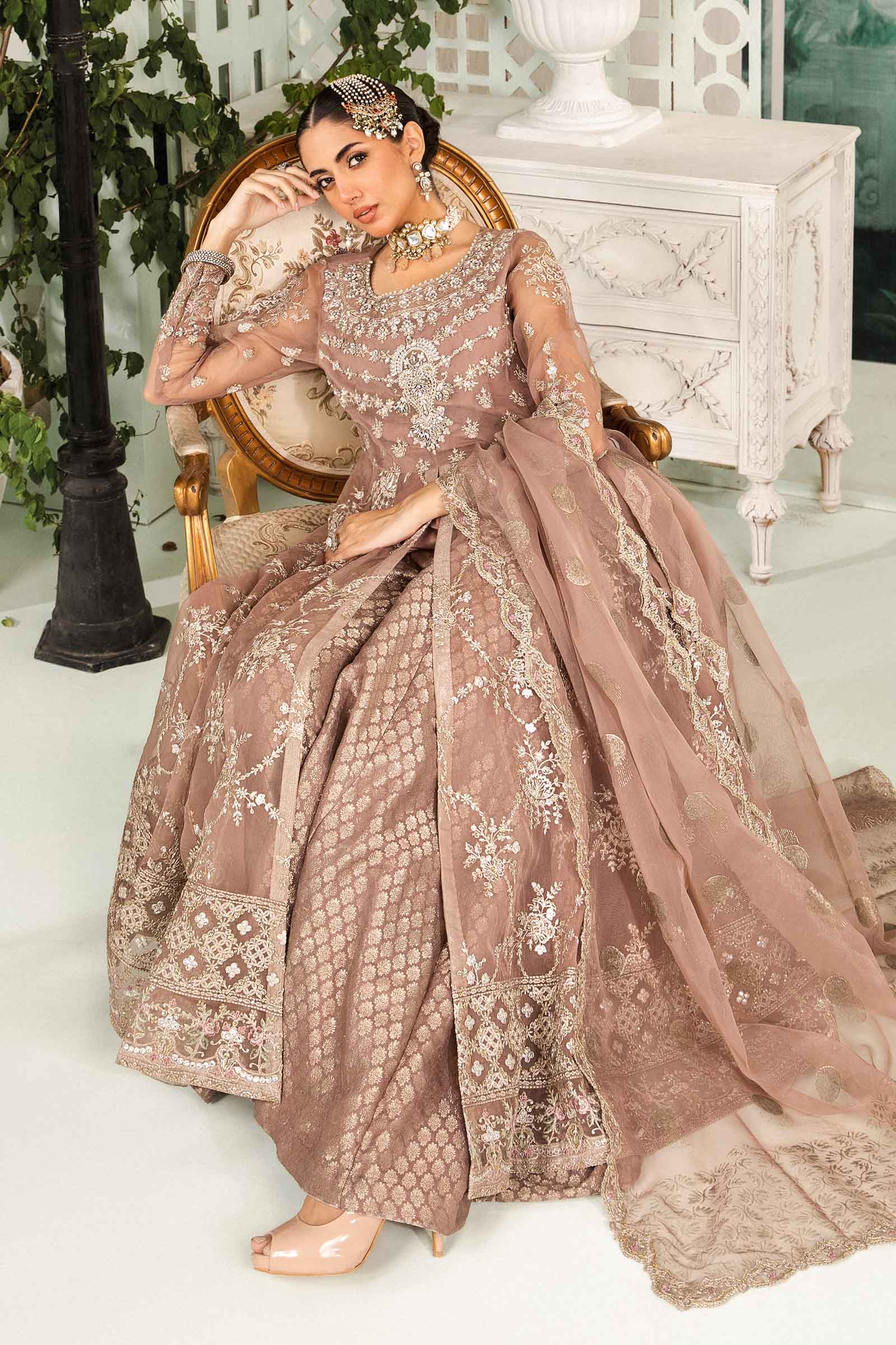 3 Piece Embroidered Organza Suit - Image 5