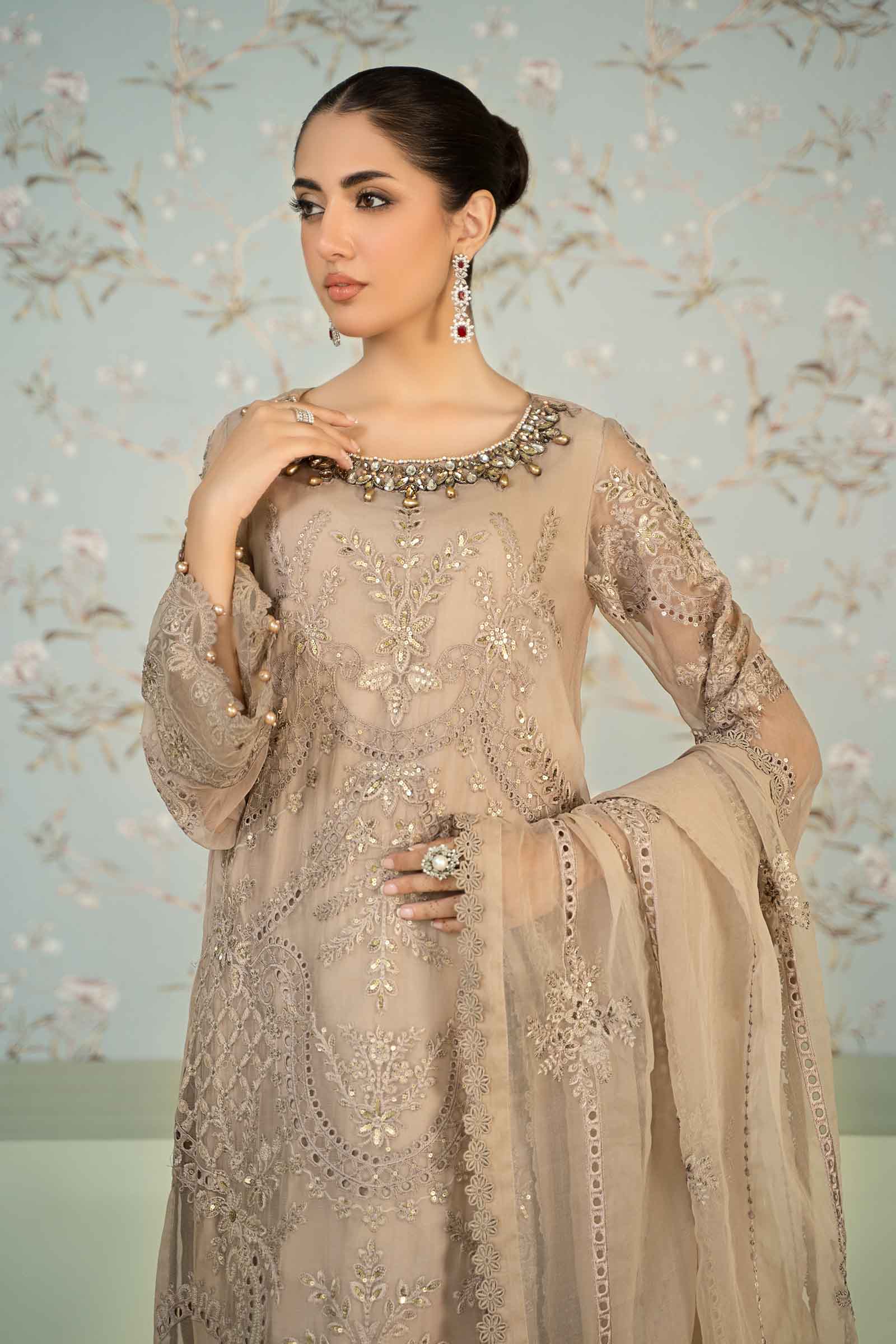 3 Piece Embroidered Chiffon Suit - Image 2