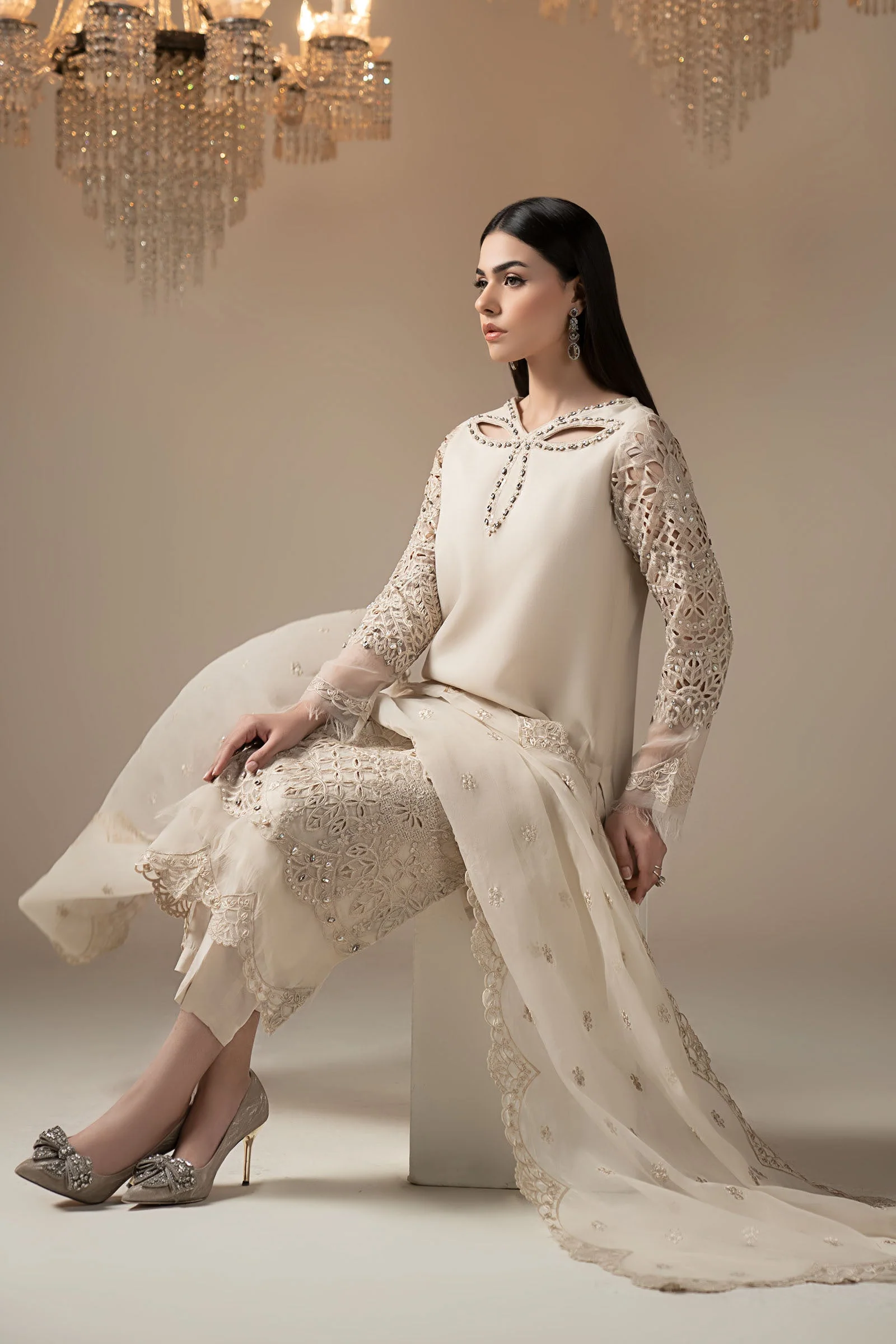 3 Piece Embroidered Organza Suit - Image 3