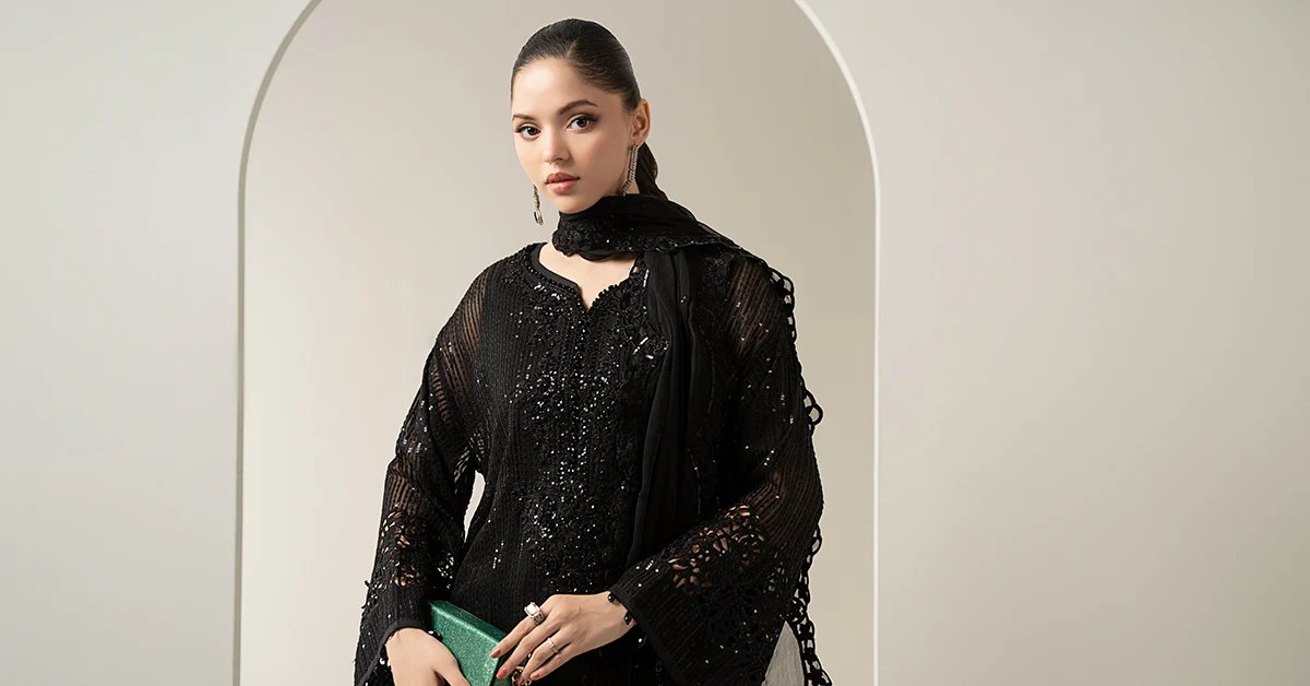 3 Piece Embroidered Chiffon Suit - Image 7