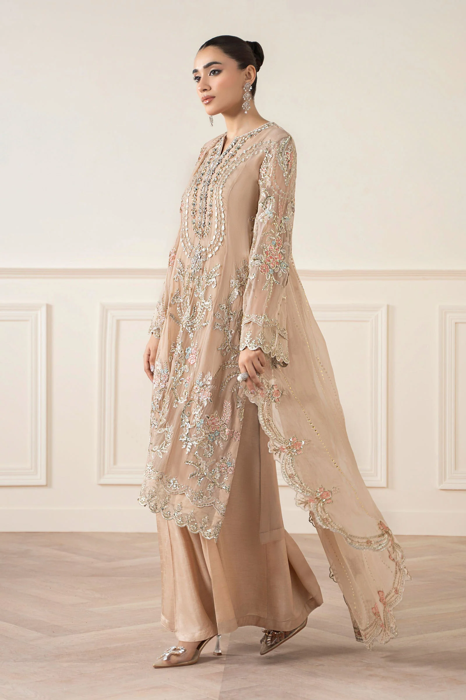 3 Piece Embroidered Chiffon Suit - Image 7