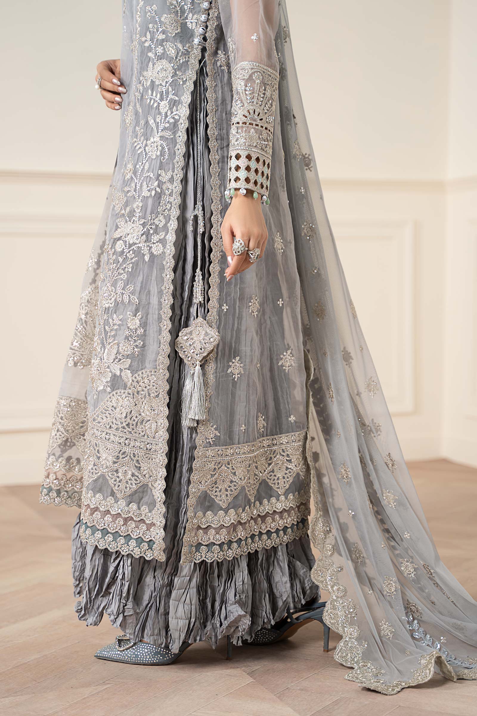 3 Piece Embroidered Organza Suit - Image 5