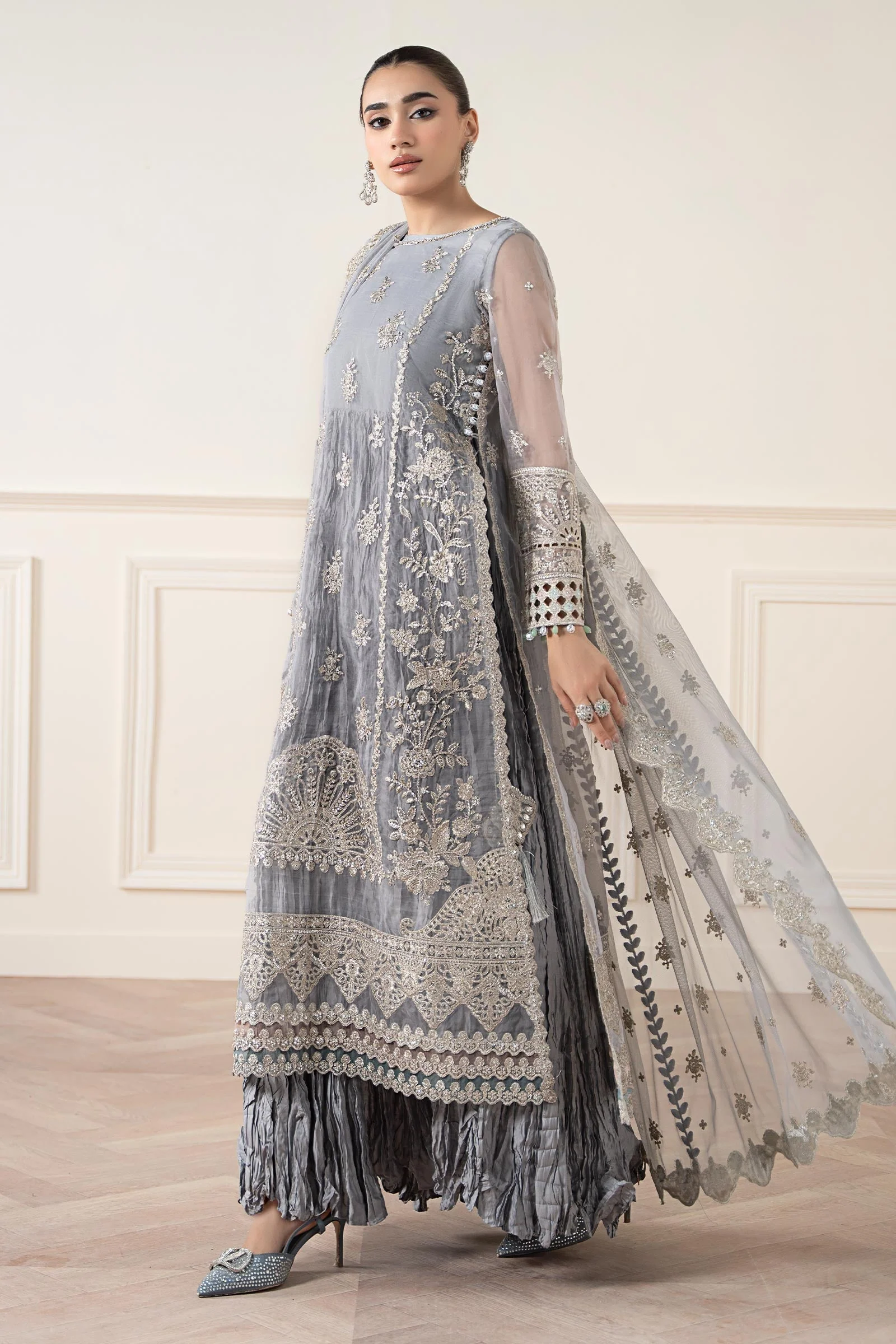 3 Piece Embroidered Organza Suit - Image 6