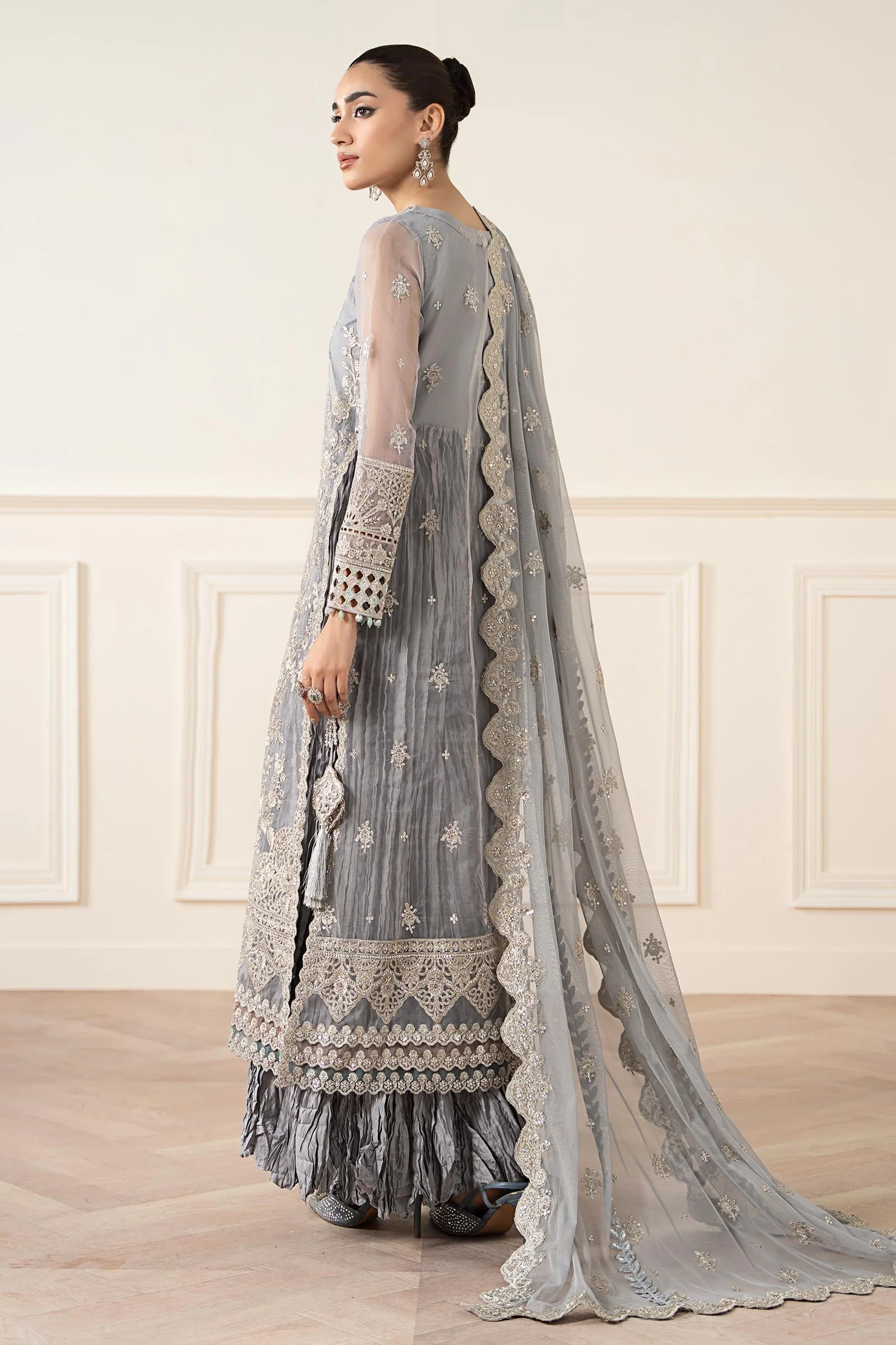 3 Piece Embroidered Organza Suit - Image 7