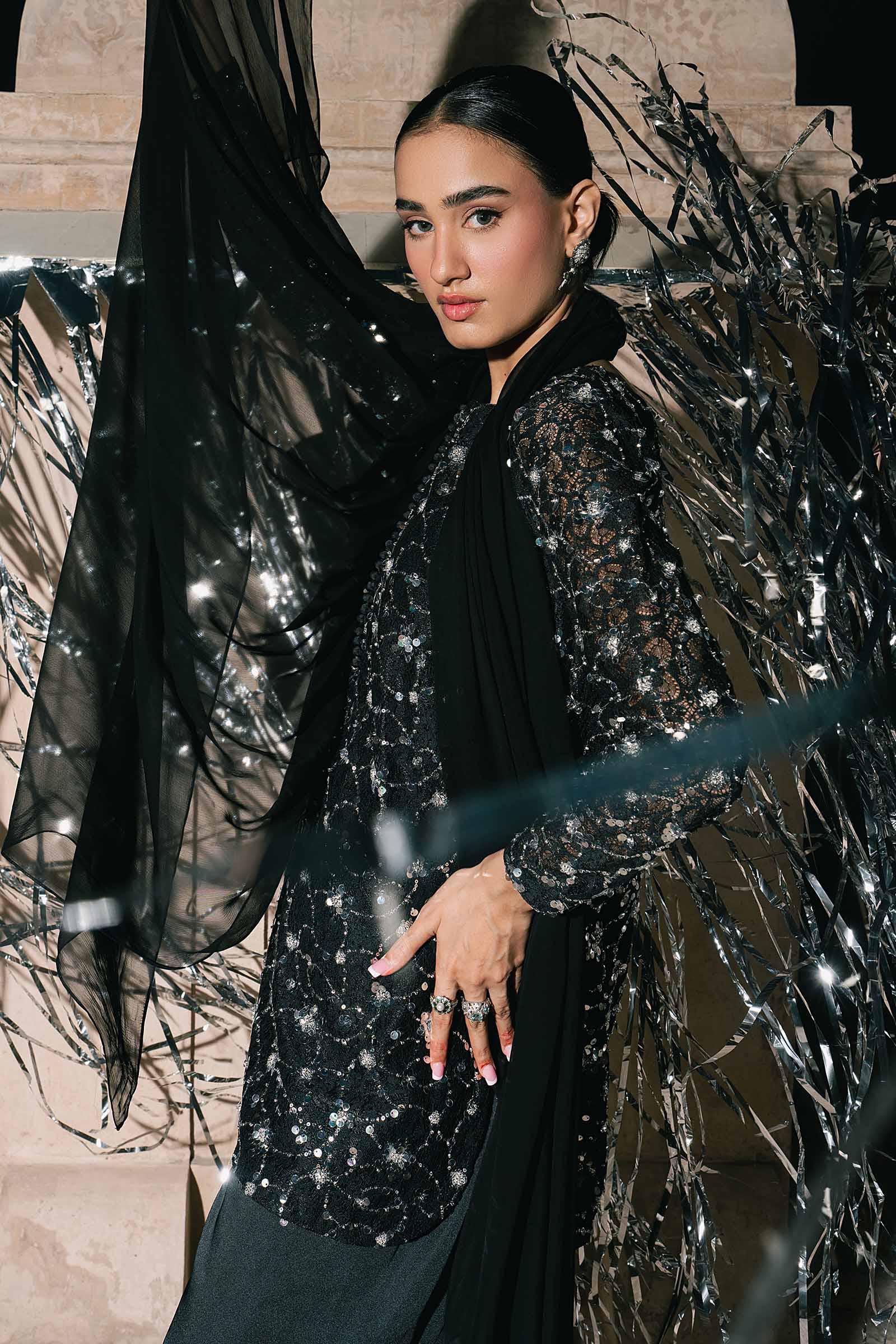 3 Piece Embroidered Net Suit - Image 4