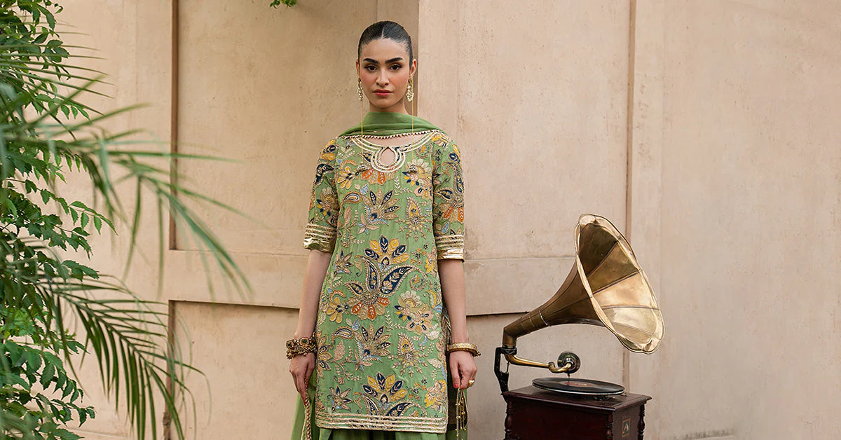 3 Piece Embroidered Raw Silk Suit - Image 9