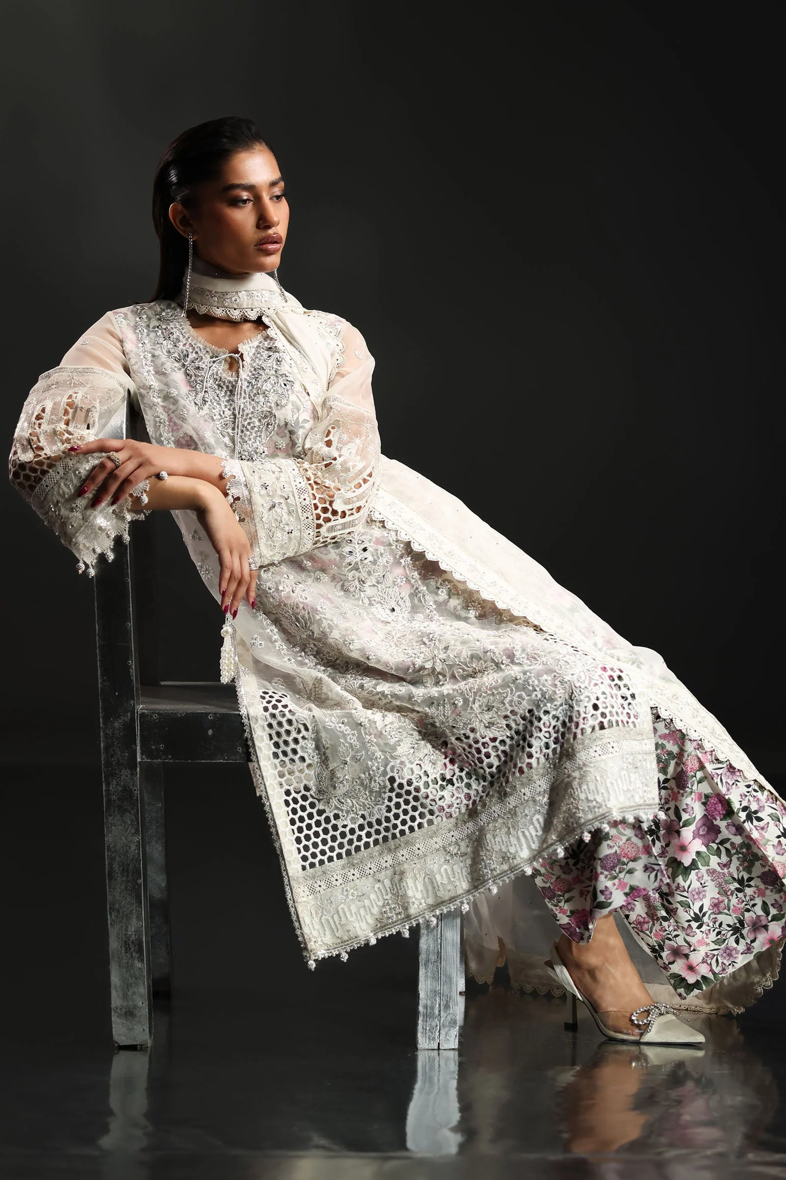 3 Piece Embroidered Organza Suit - Image 7