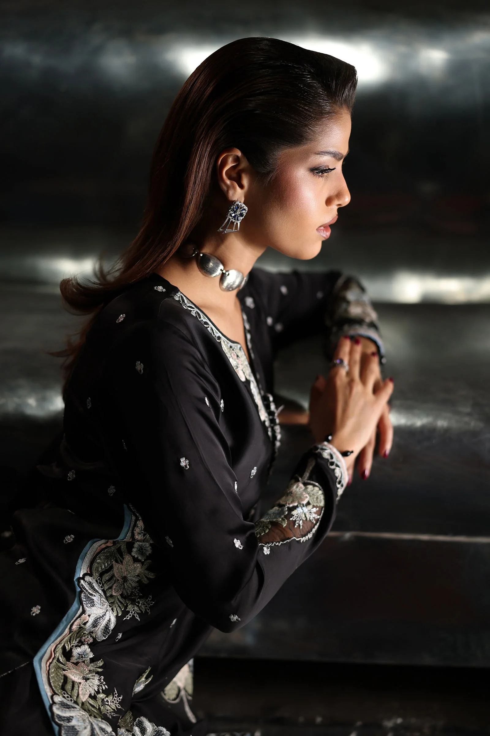 3 Piece Embroidered Charmeuse Suit - Image 7