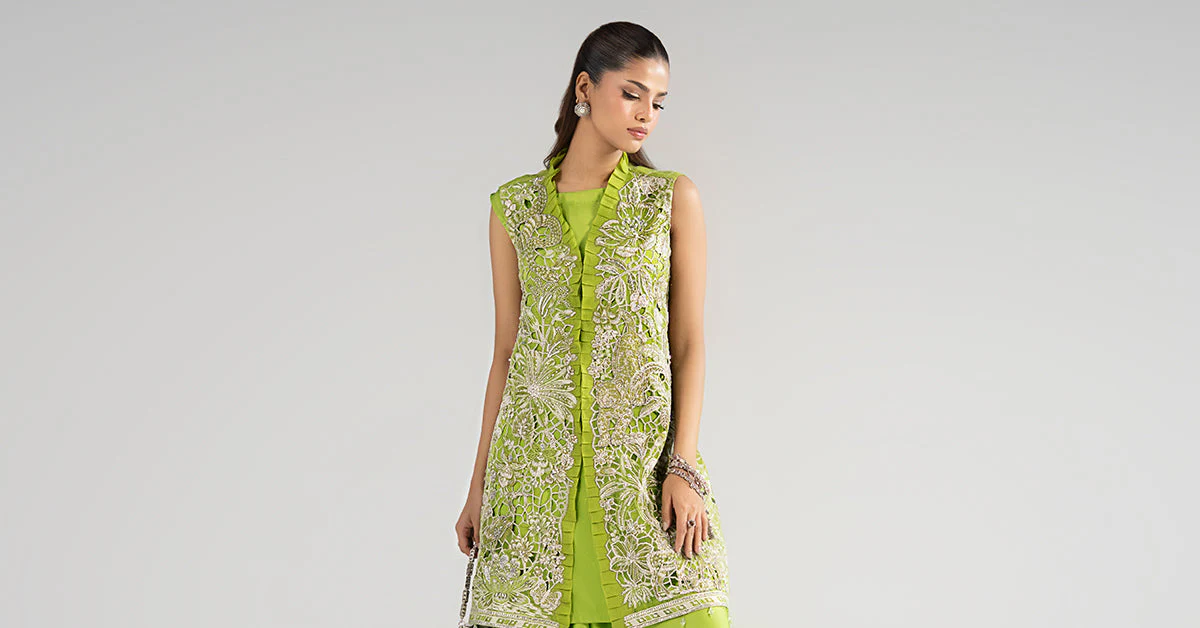 3 Piece Embroidered Organza Suit - Image 10