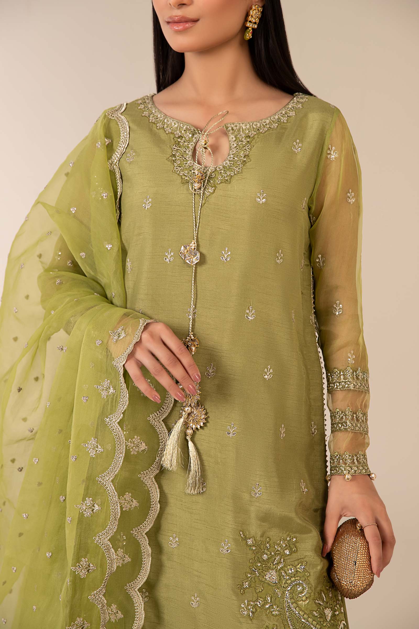 3 Piece Embroidered Suit - Image 4