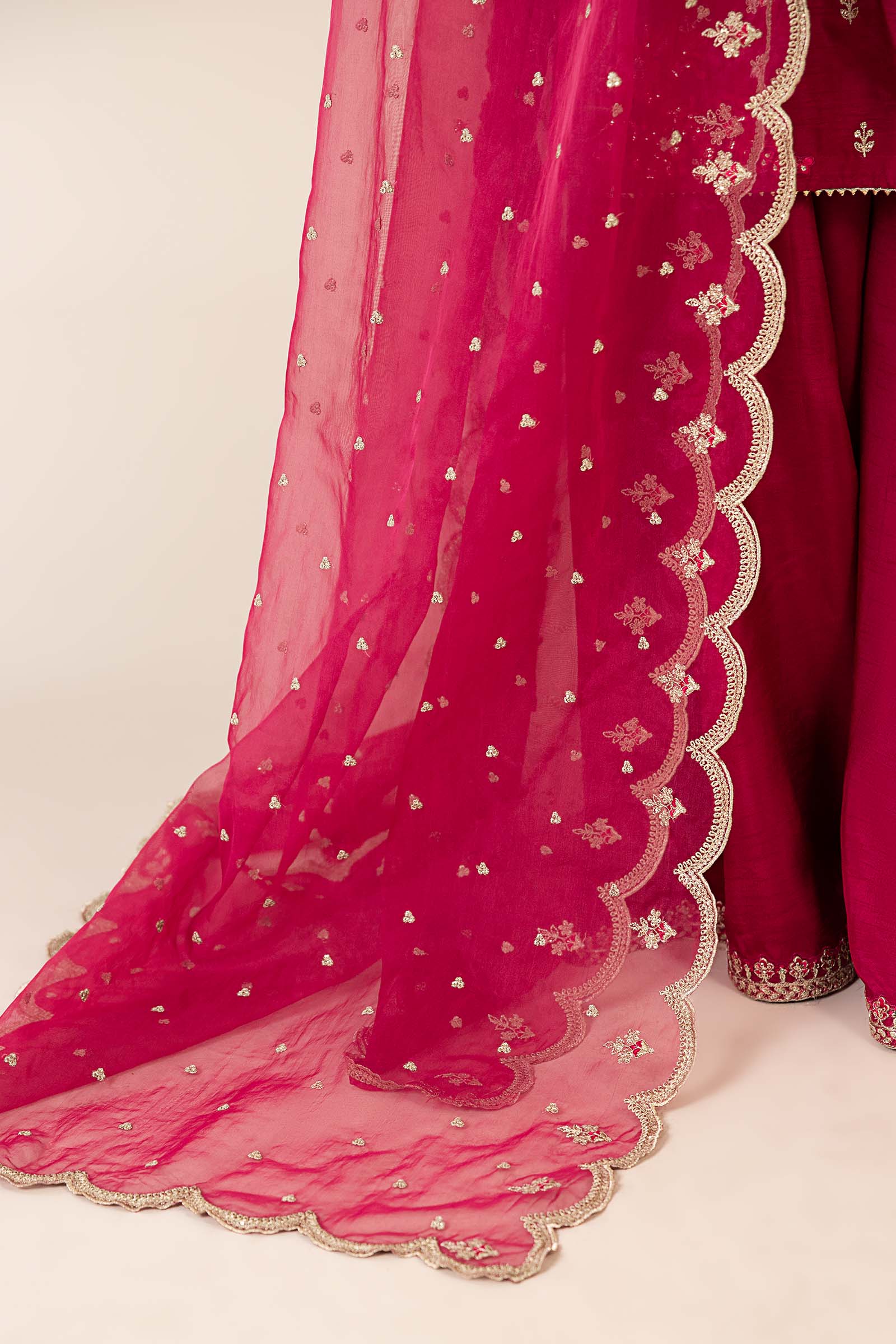 3 Piece Embroidered Suit - Image 4
