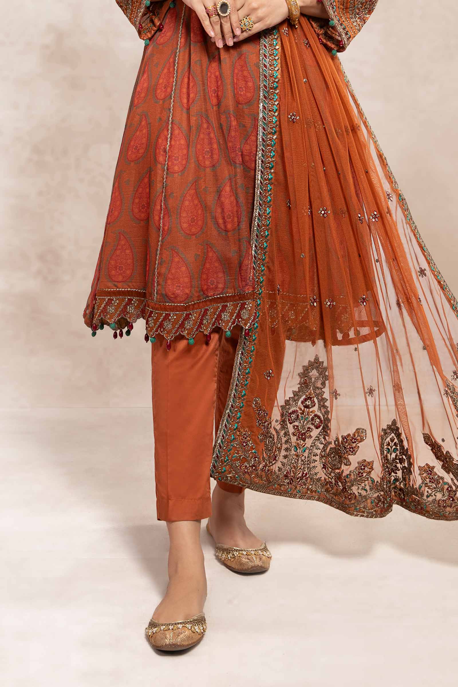 3 Piece Embroidered Suit - Image 3