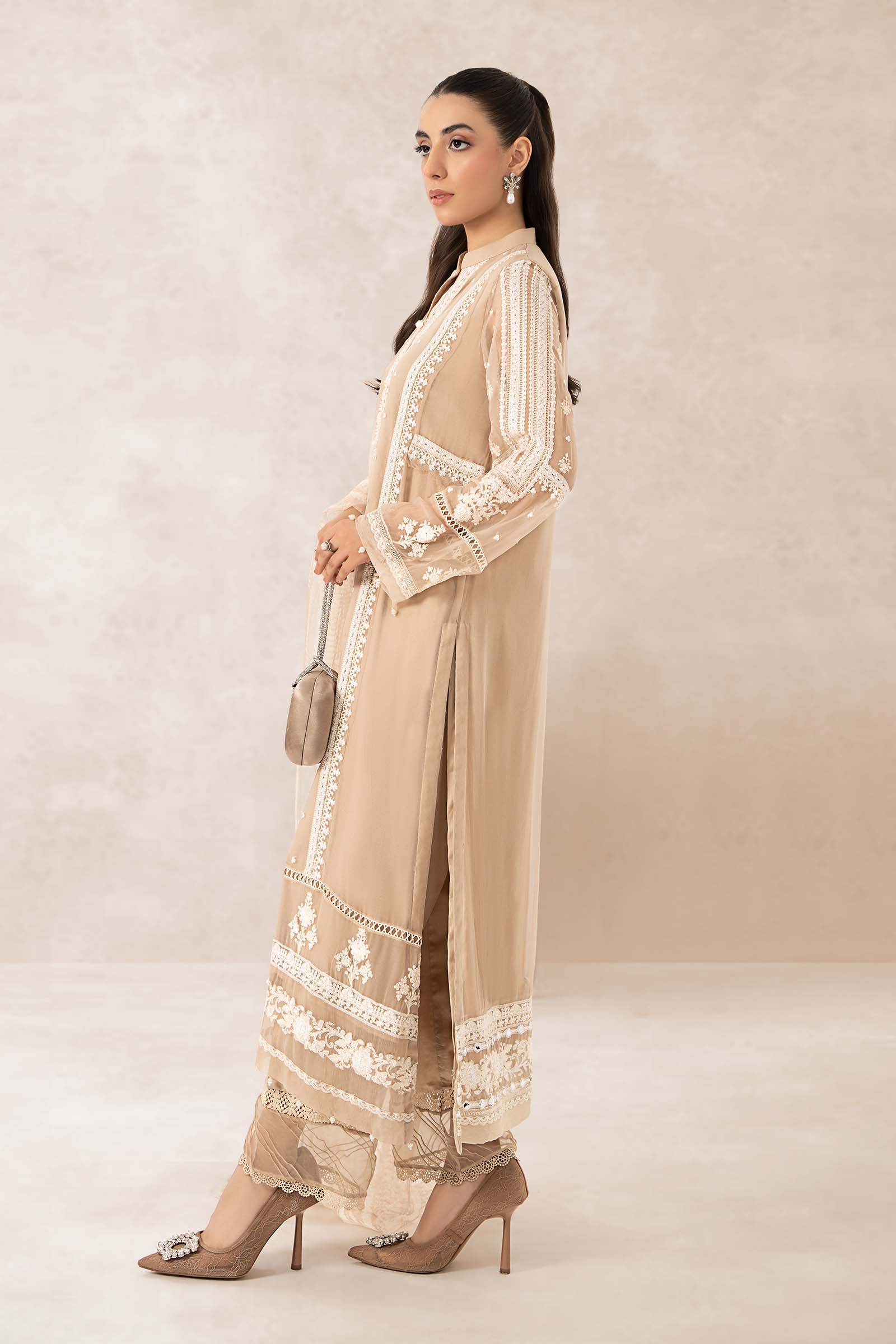 3 Piece Embroidered Suit - Image 7