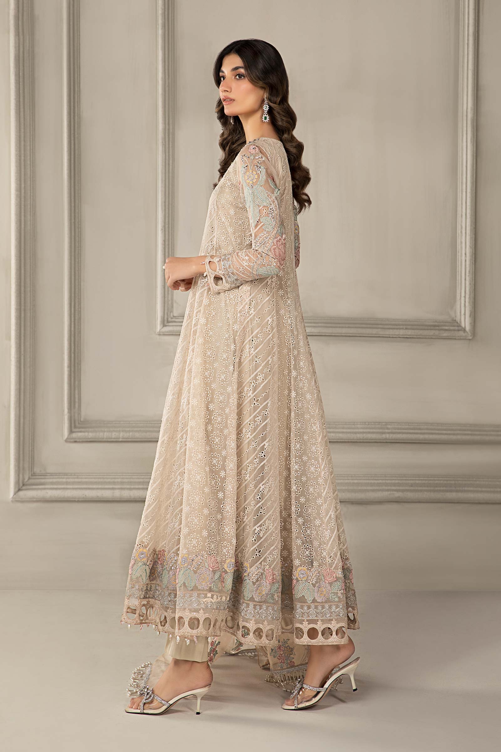 3 Piece Embroidered Organza Suit - Image 6