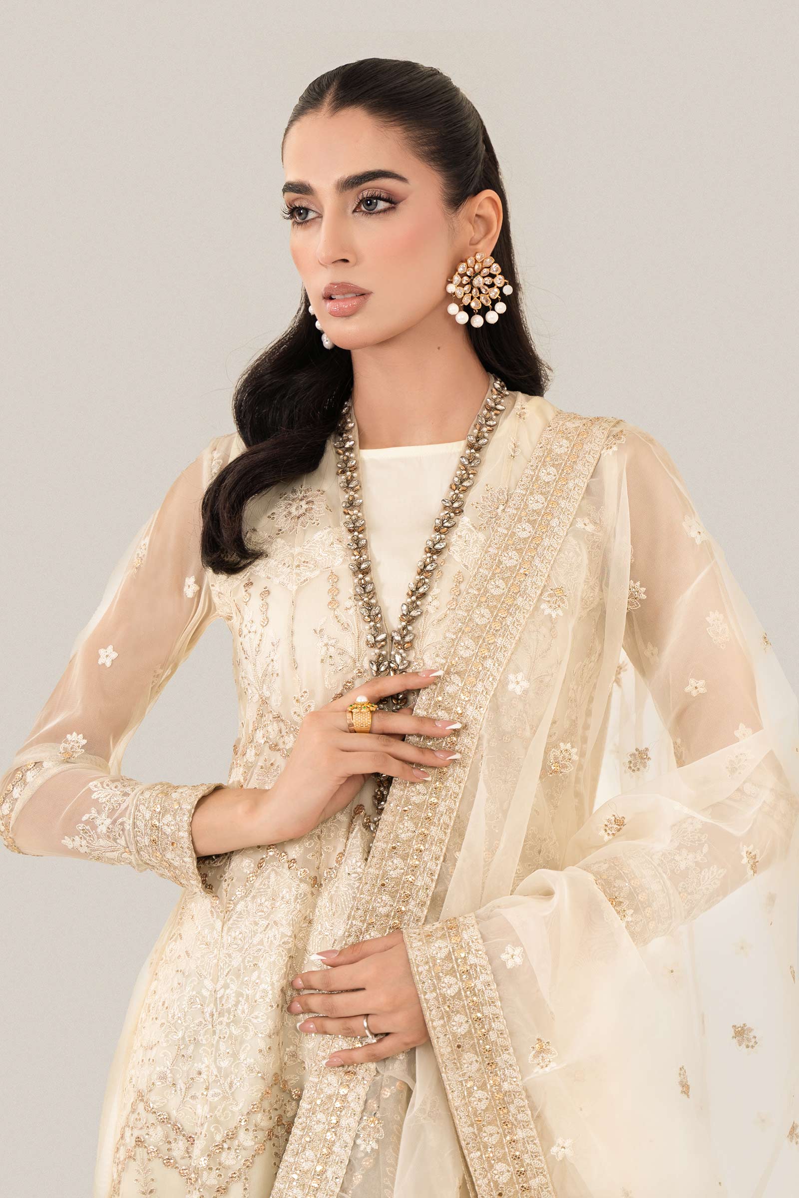 3 Piece Embroidered Net Suit - Image 3