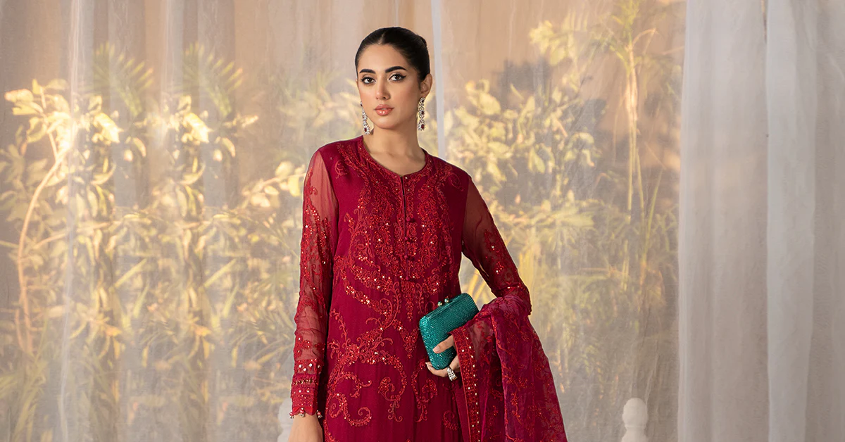 3 Piece Embroidered Organza Suit - Image 7