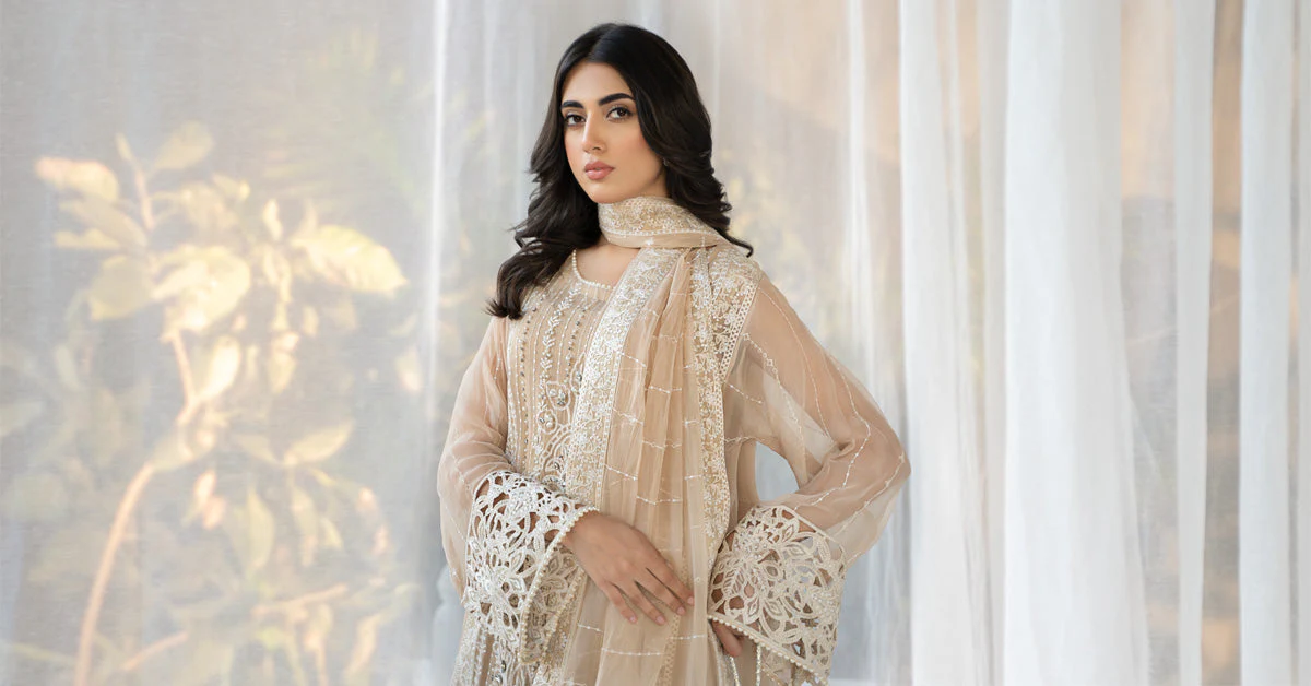 3 Piece Embroidered Chiffon Suit - Image 7