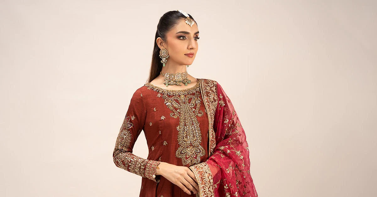 3 Piece Embroidered Raw Silk Suit - Image 10