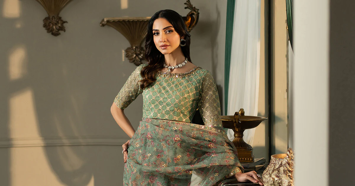Embroidered Organza Saree - Image 11