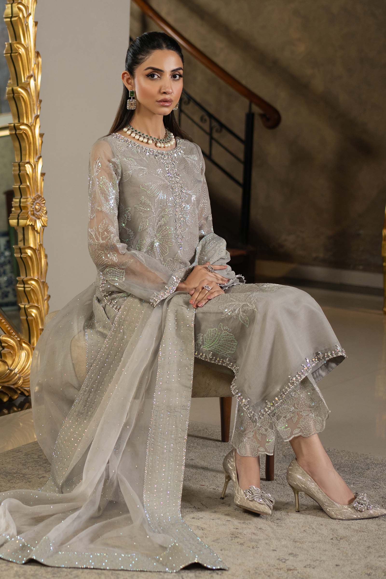 3 Piece Embroidered Organza Suit - Image 5