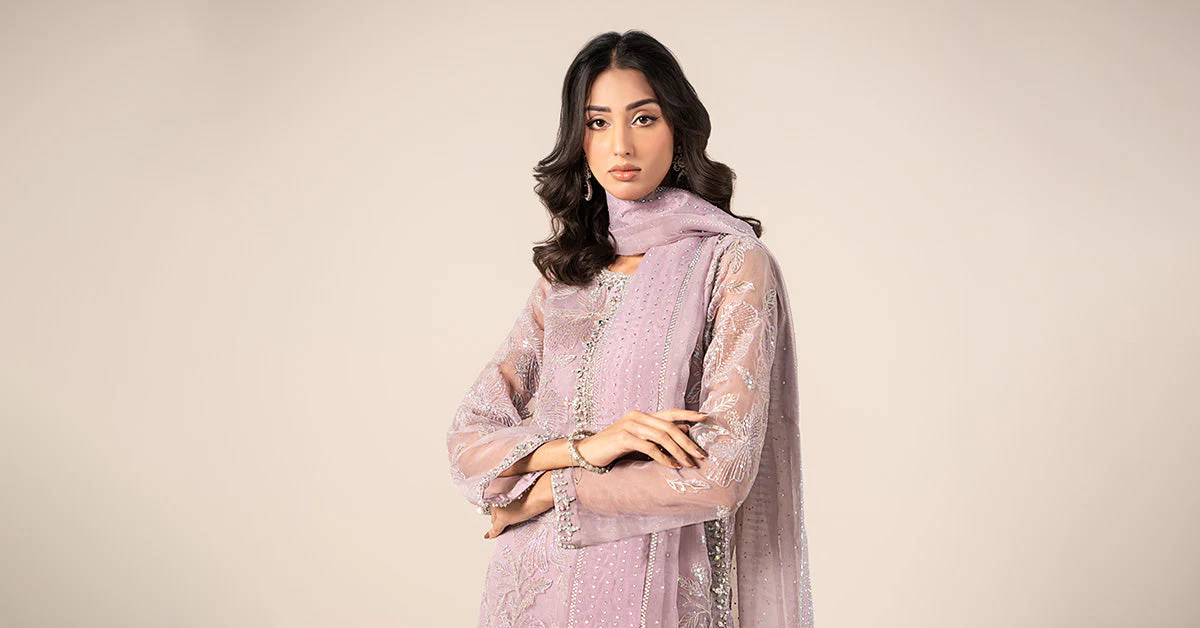3 Piece Embroidered Organza Suit - Image 14