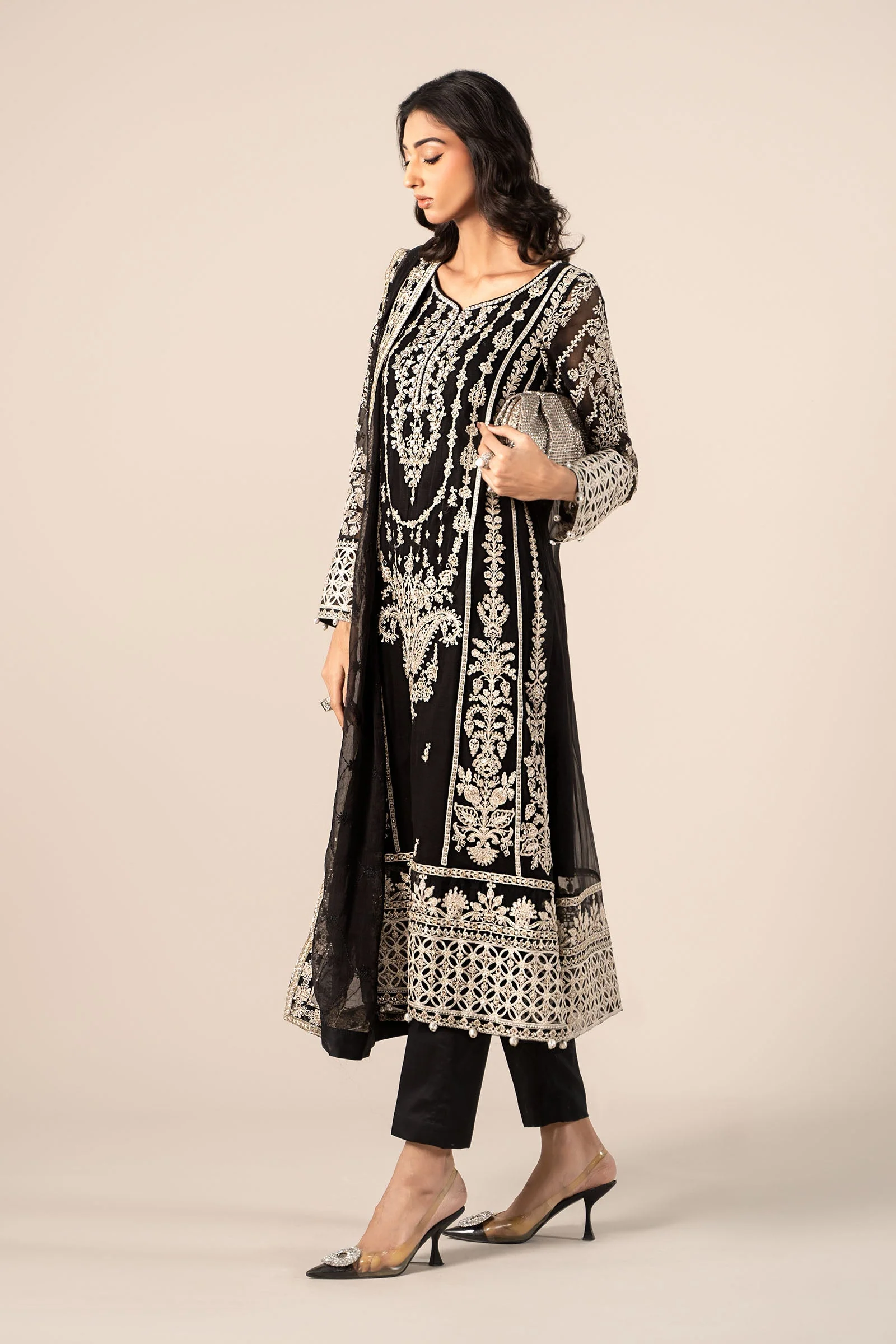 3 Piece Embroidered Chiffon Suit - Image 6