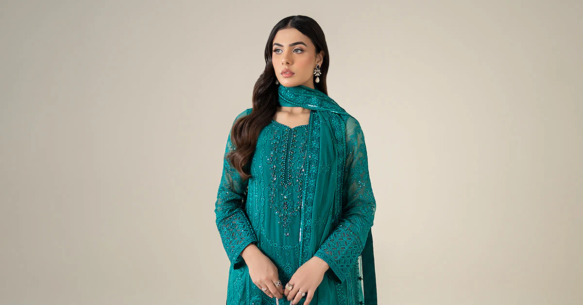 3 Piece Embroidered Chiffon Suit - Image 8