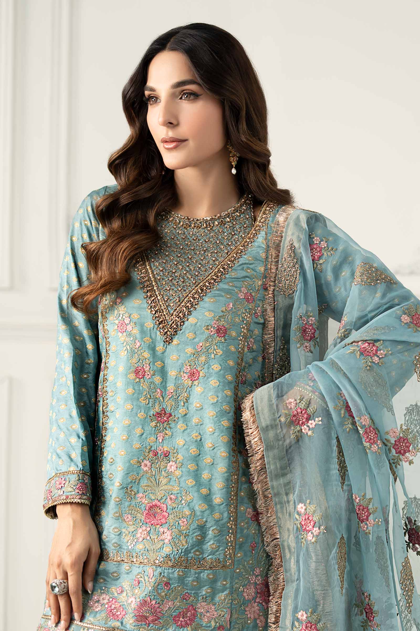 3 Piece Embroidered Silk Jacquard Suit - Image 3
