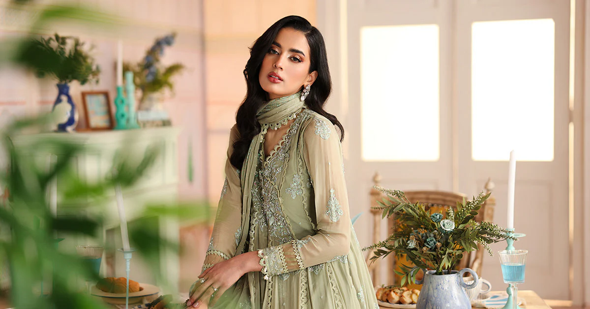 3 Piece Embroidered Chiffon Suit - Image 9