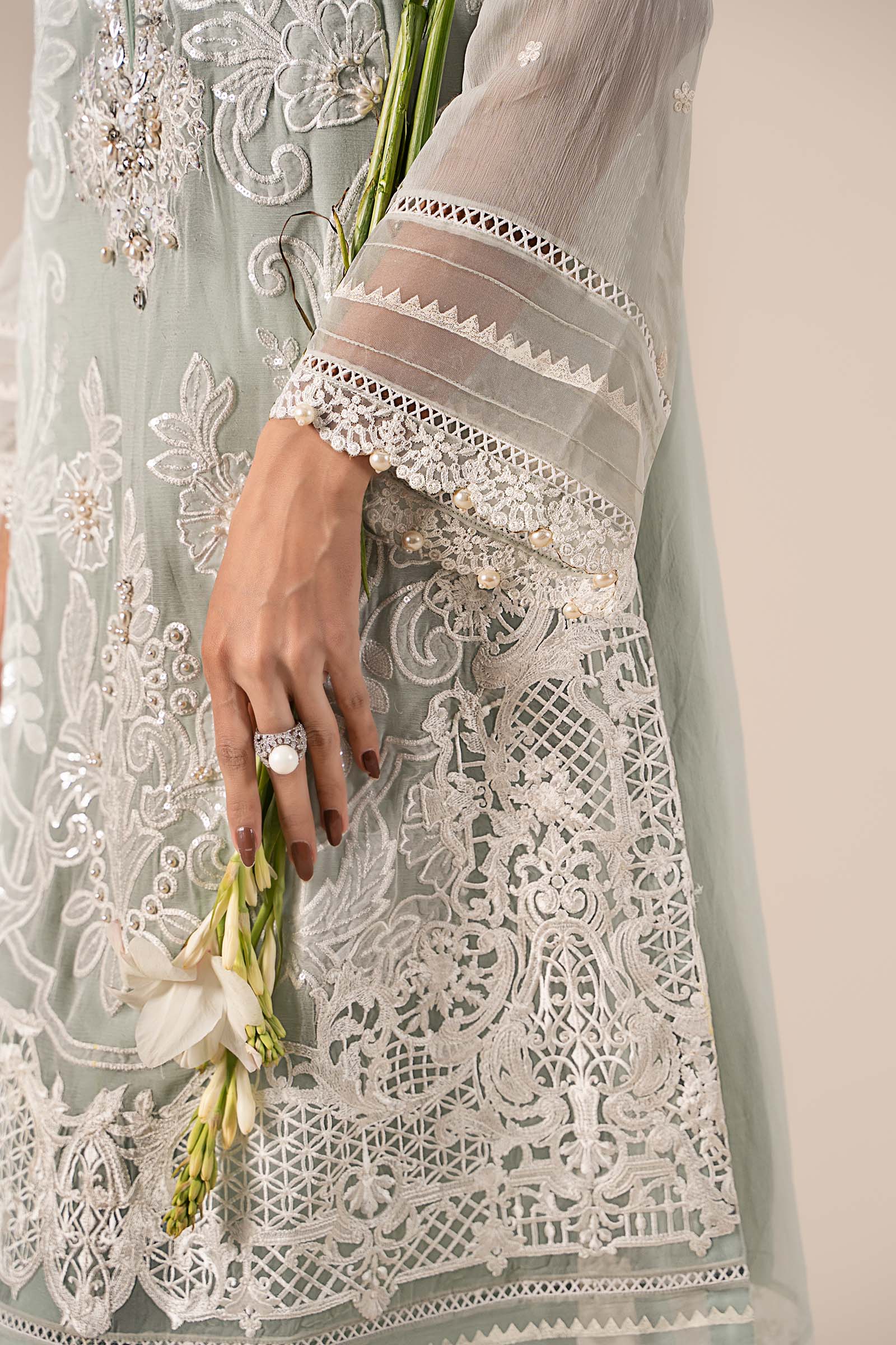 3 Piece Embroidered Chiffon Suit - Image 6