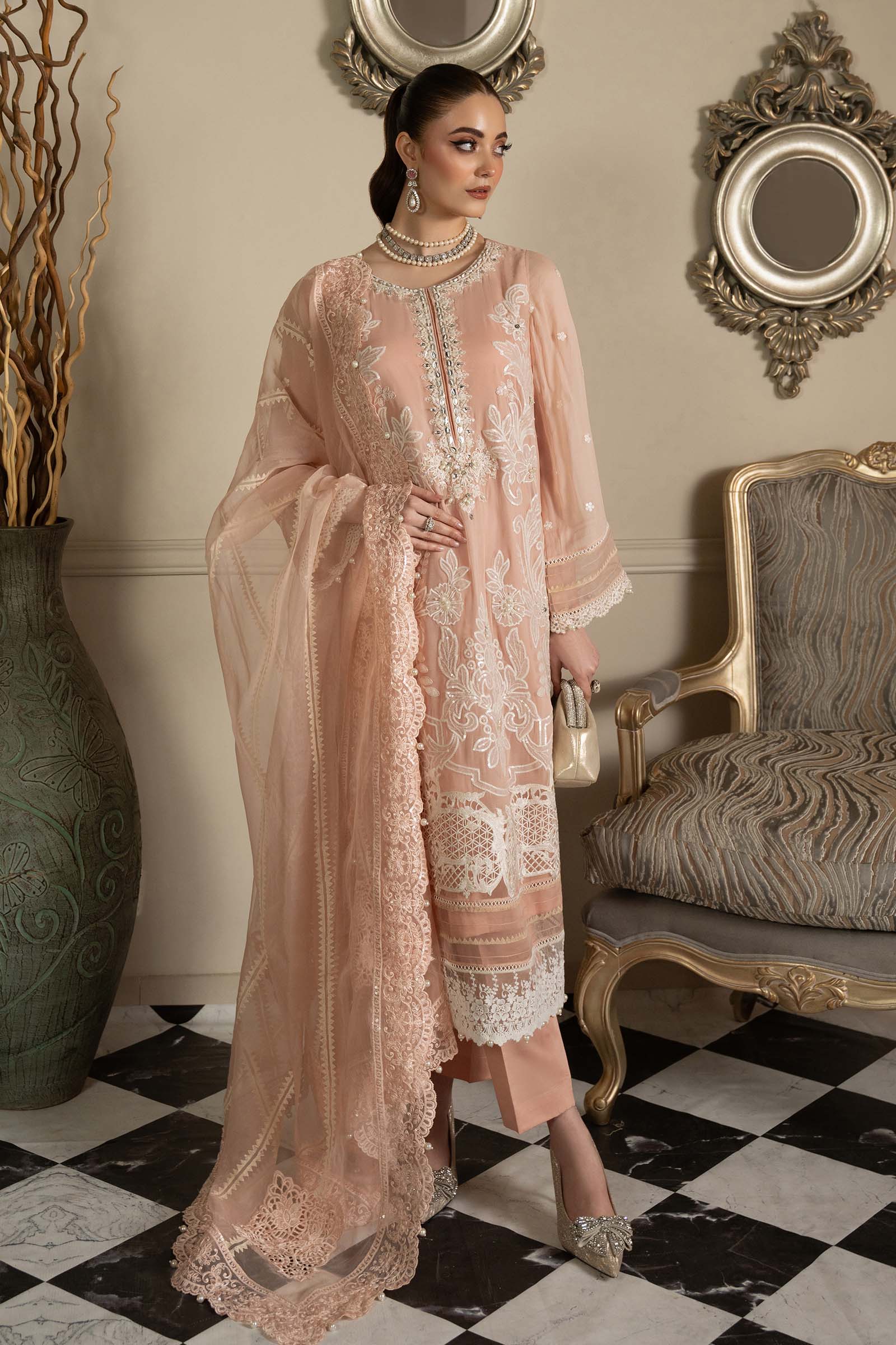 3 Piece Embroidered Chiffon Suit - Image 4