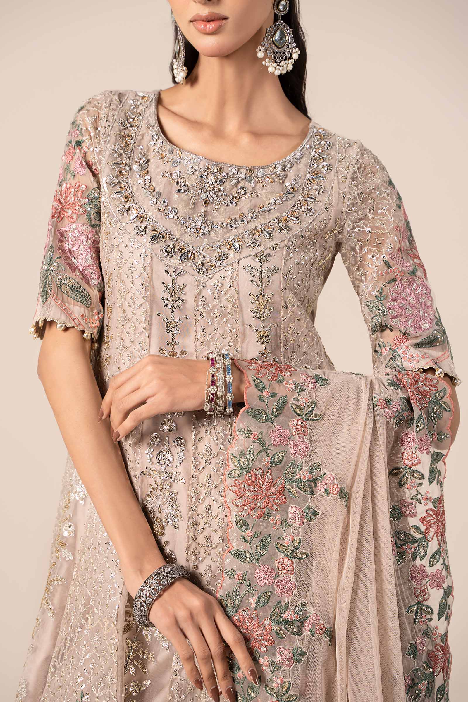 3 Piece Embroidered Organza Suit - Image 4