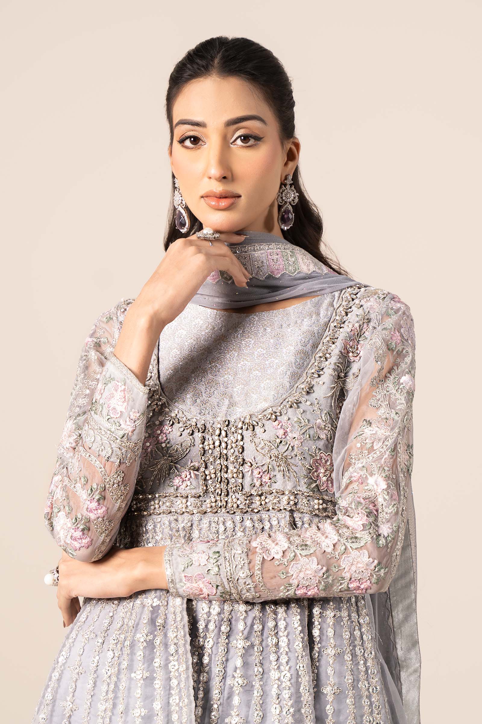 3 Piece Embroidered Organza Suit - Image 4