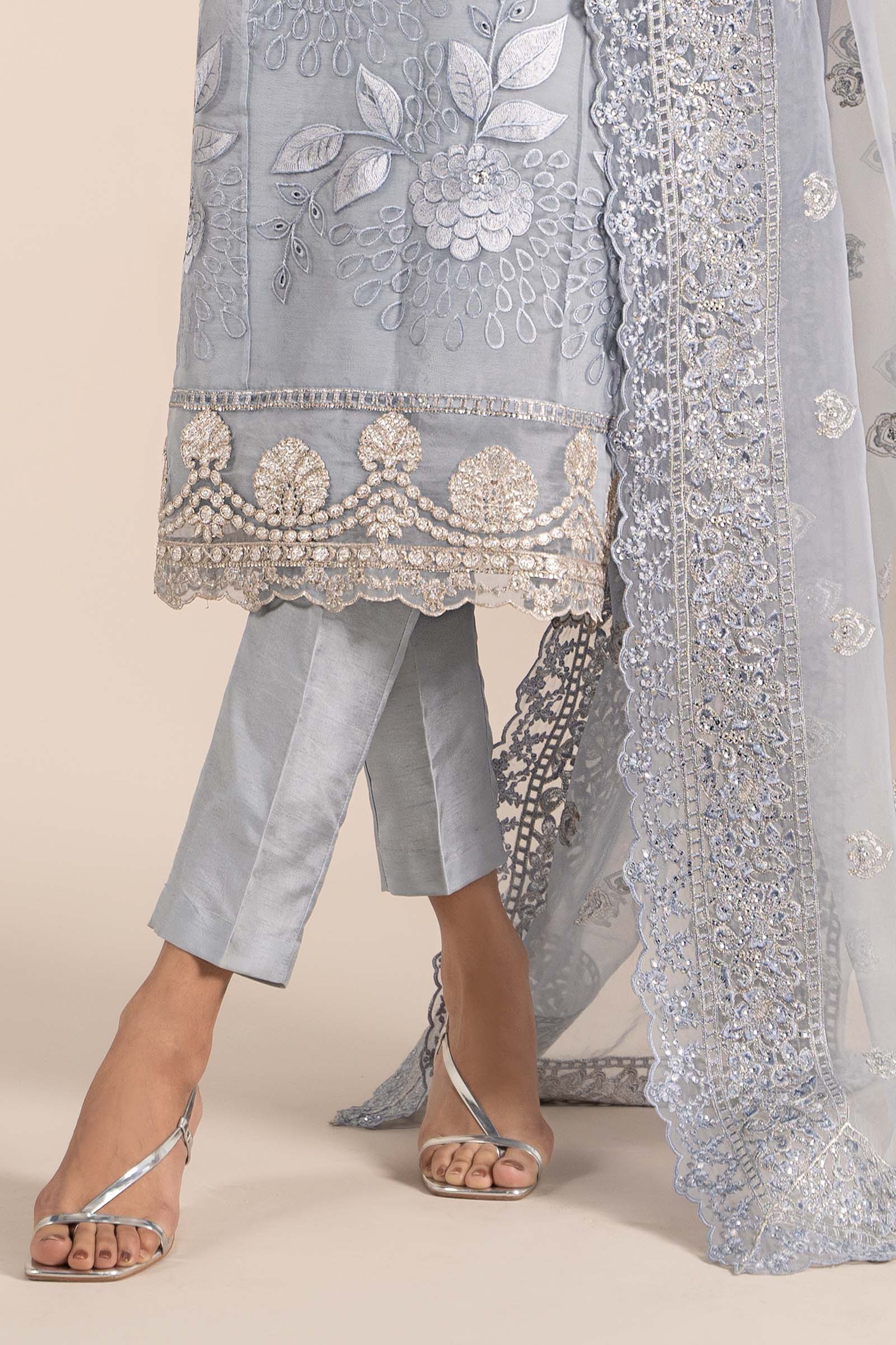 3 Piece Embroidered Organza Suit - Image 9